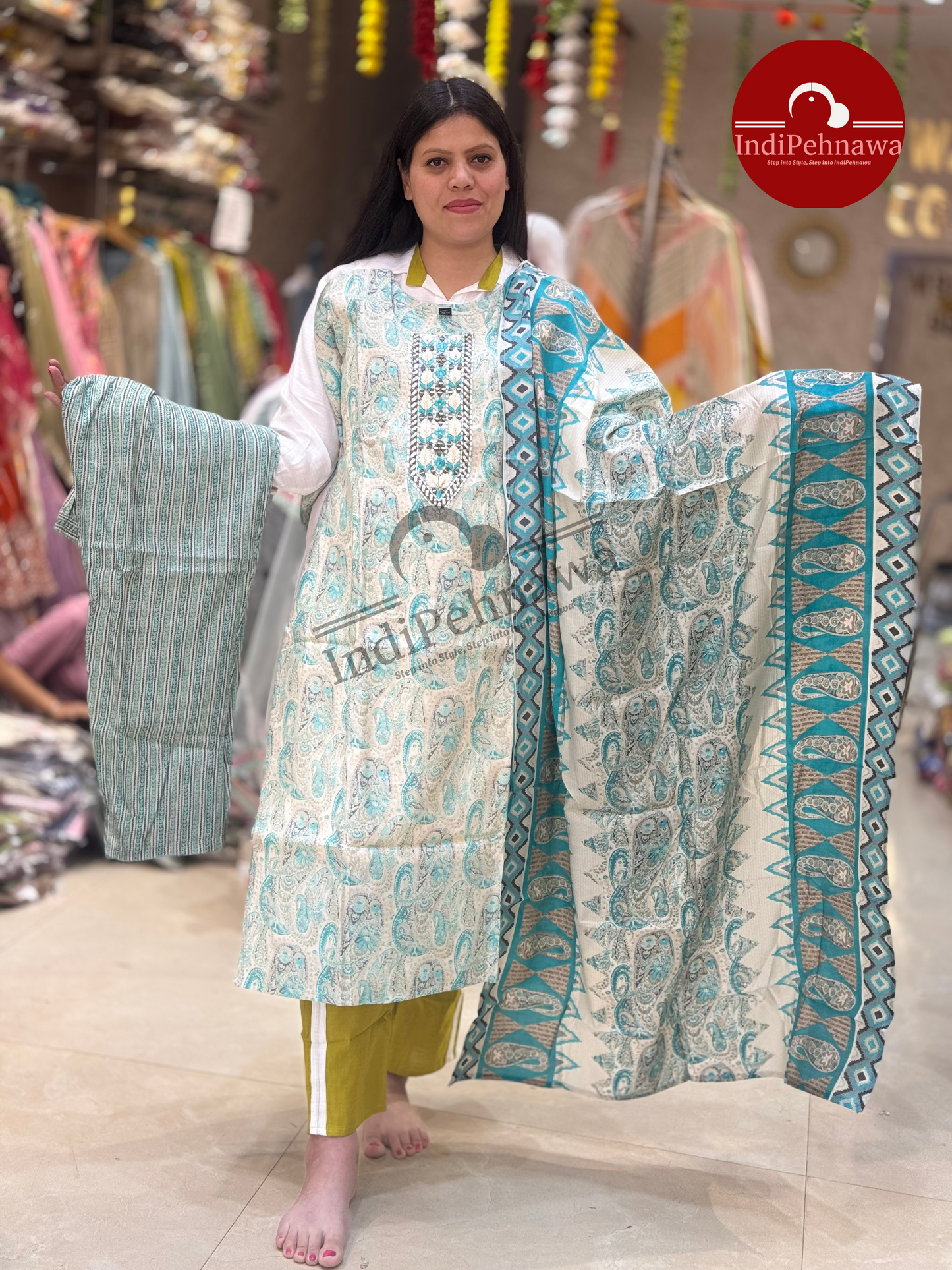Stylish Women's Suit Set – Soft Fabric & Beautiful Design