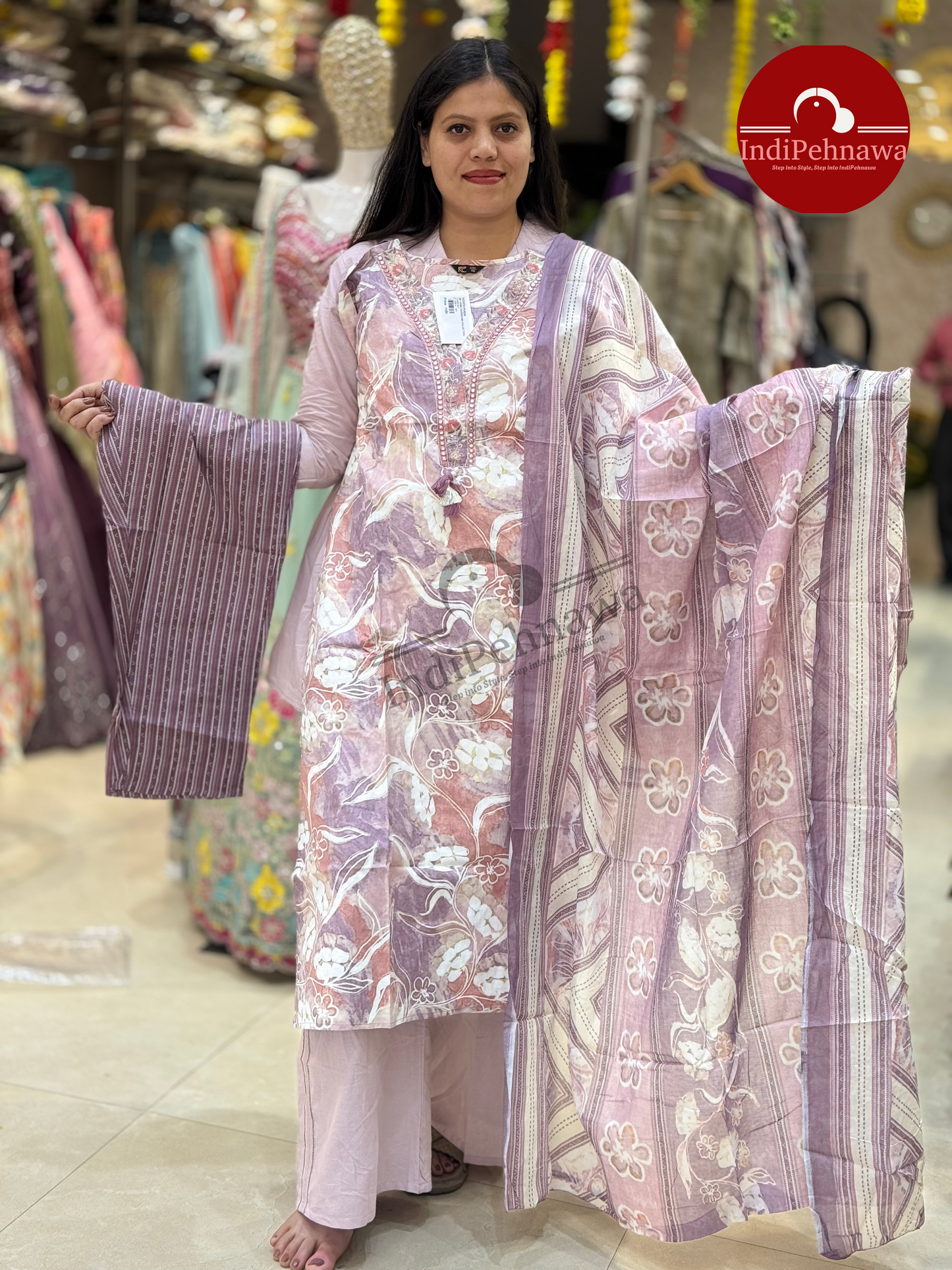 Designer Suits for Women – Shop Latest Ethnic Styles by Indipehnawa