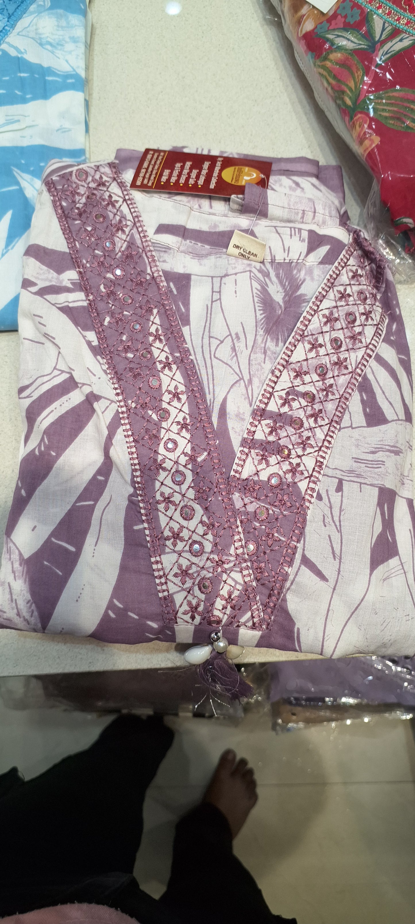 "Indipehnawa Royal Radiance Suit – Grace in Every Thread"