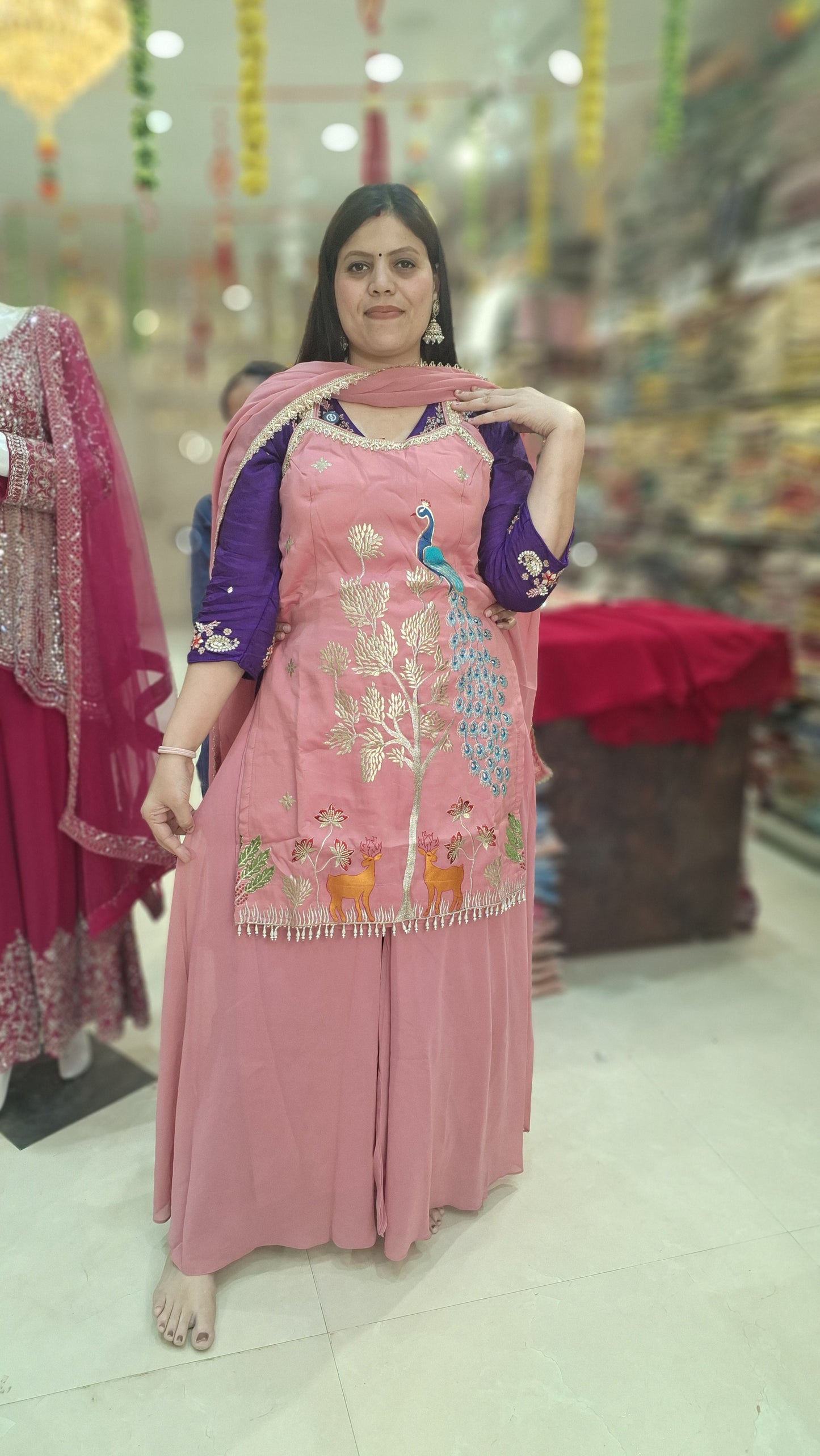 PREMIUM SILK PEACOCK DESIGNER NECK HEAVY JAFFA SUIT