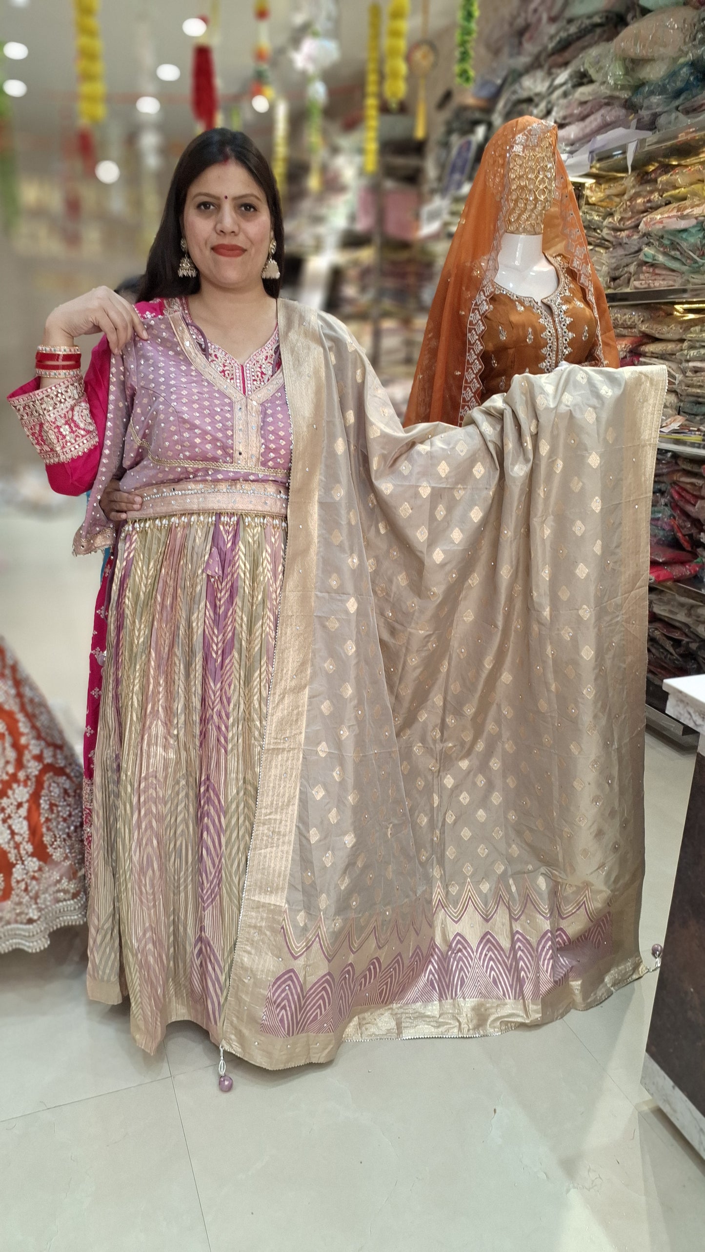 BANRASI PEARL WORK CHOTLI WITH LEHNGA