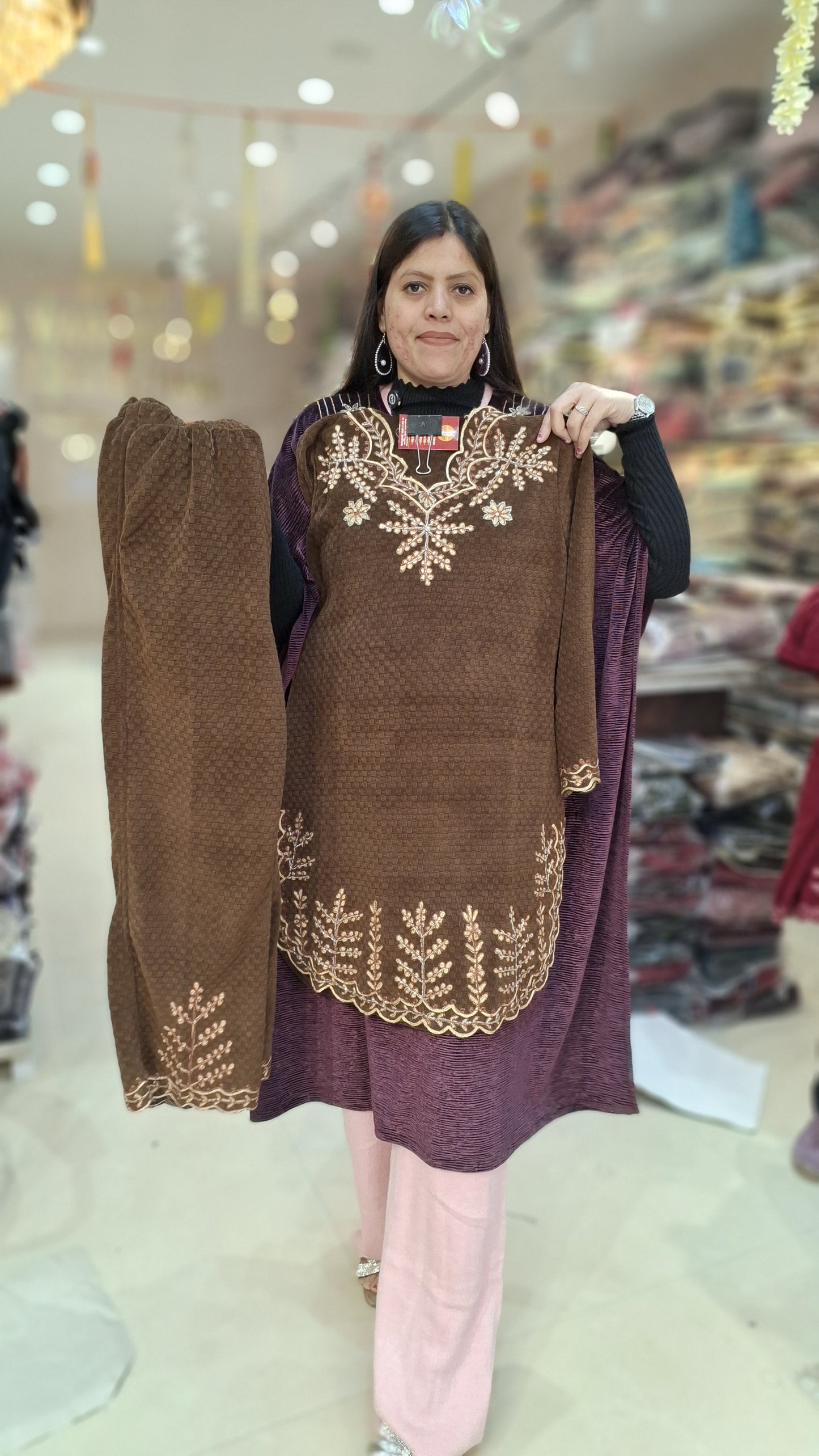 PREMIUM WOOL DESIGN WITH SIPI AND PEARL WORK CORDSET