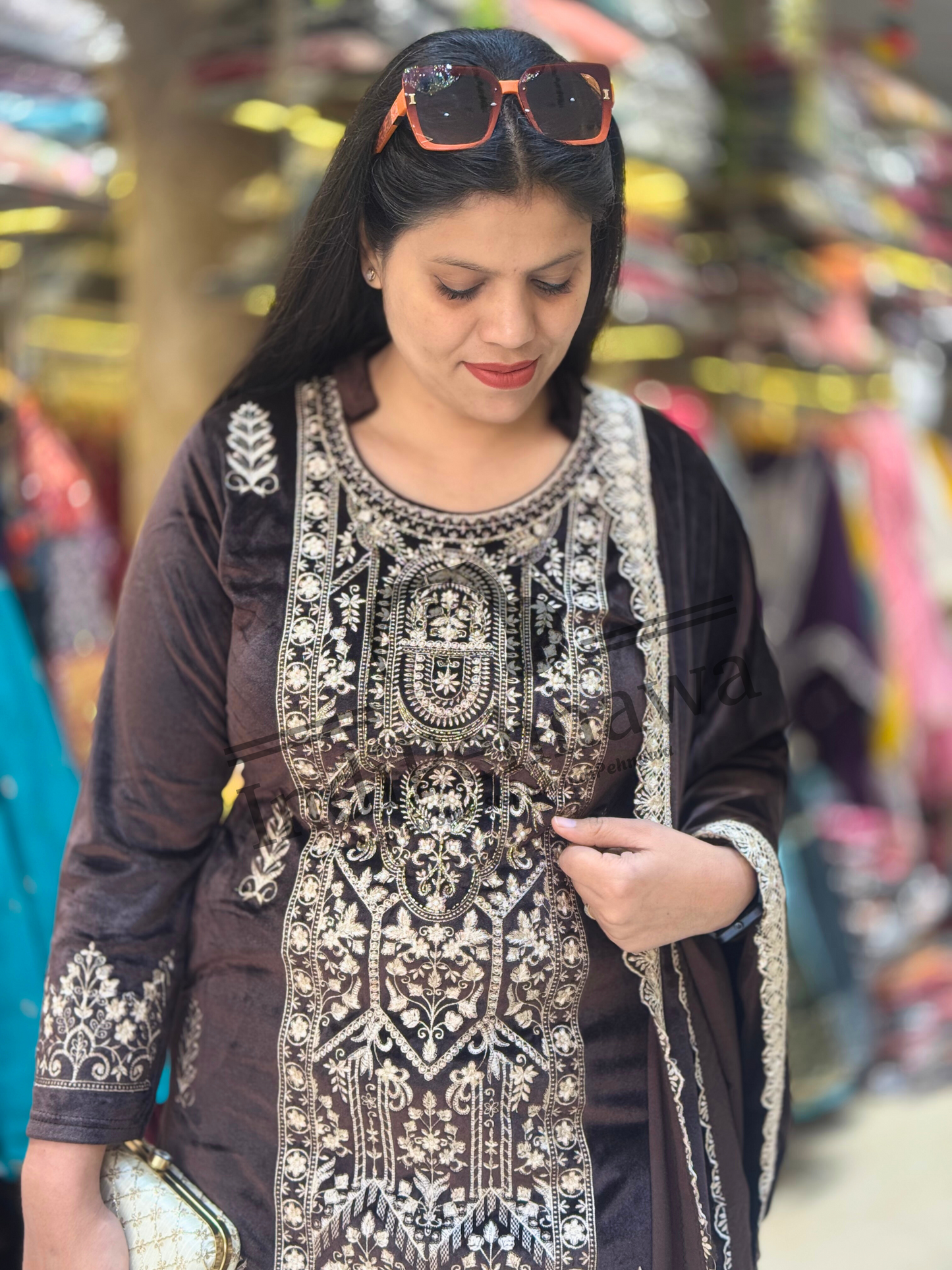 Velvet Charm: Intricate Thread Work for Ultimate Luxury