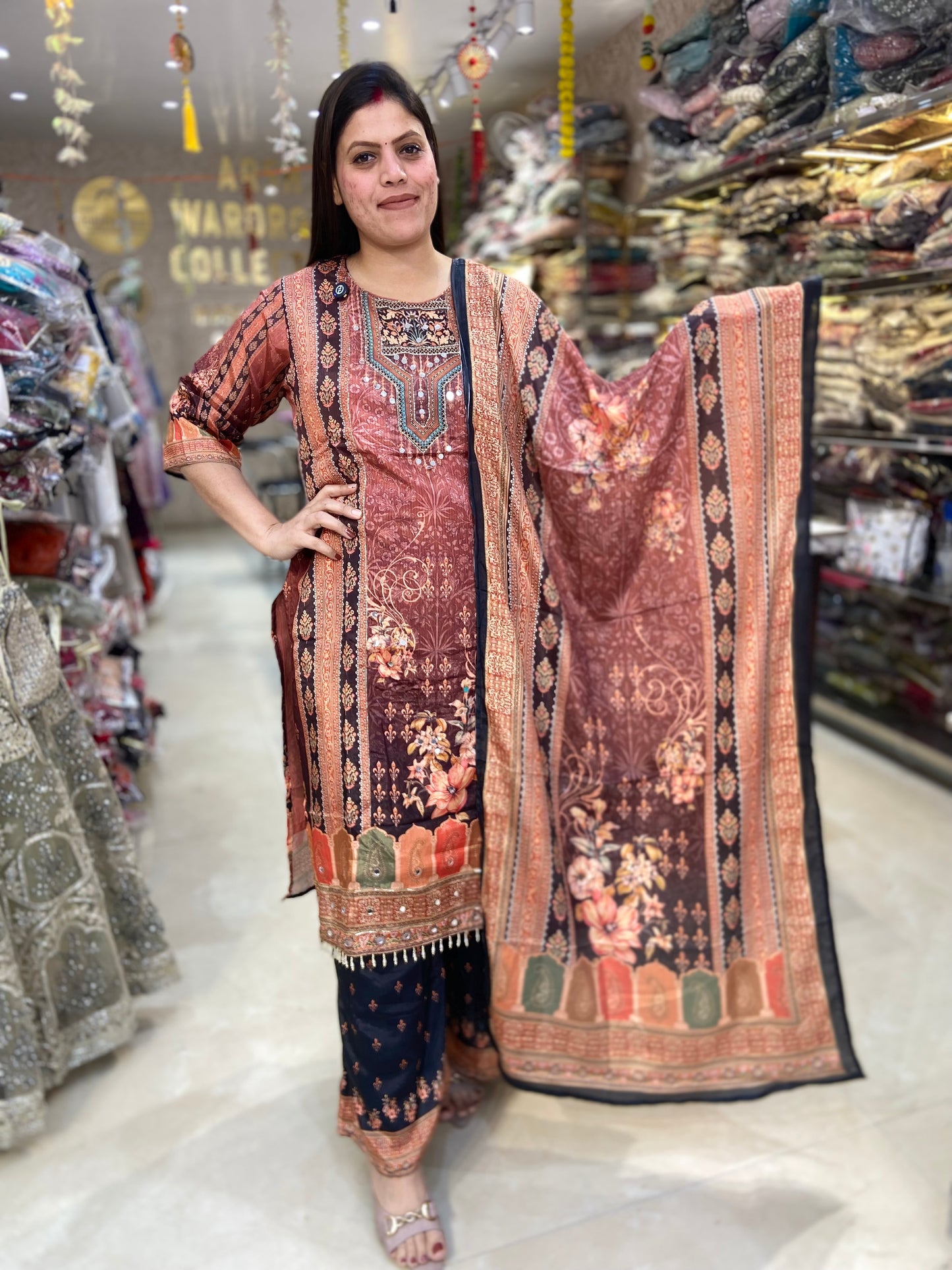 PURE CREPE ORIGNAL MIRROR WORK SUIT