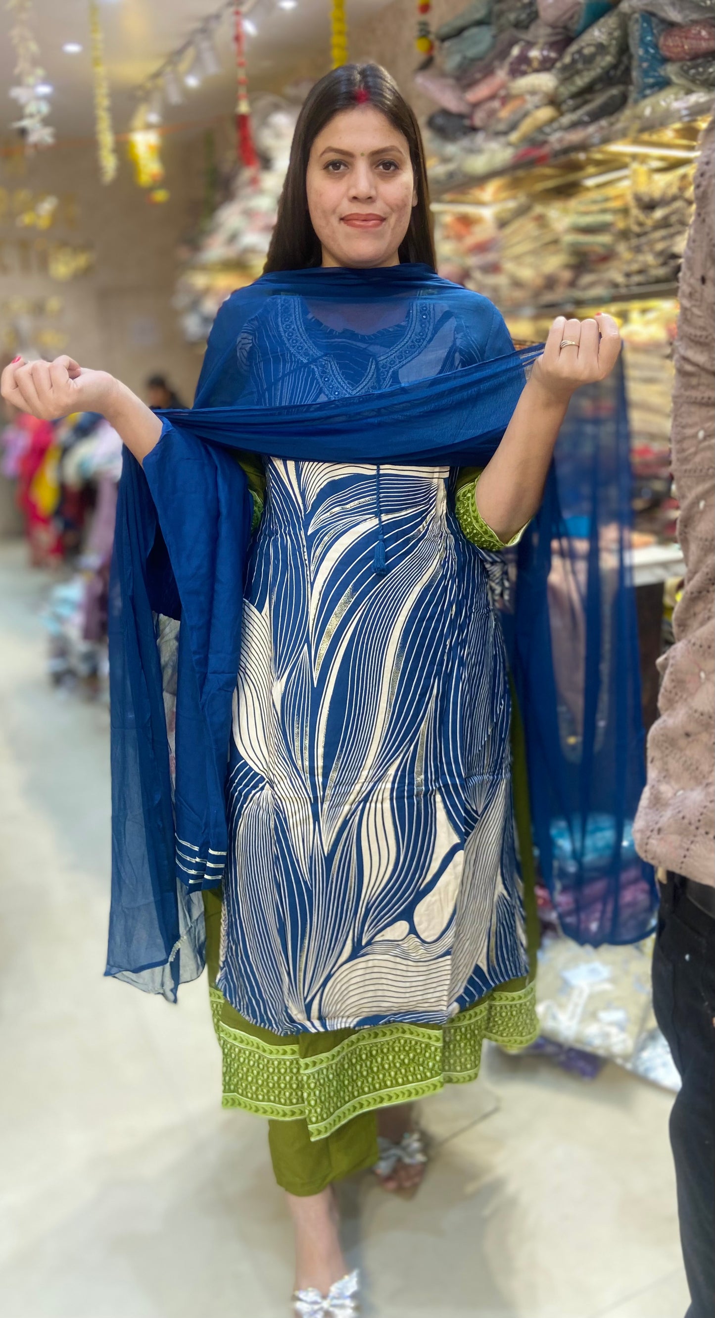 PURE REYON COTTON NECK DESIGN SUIT