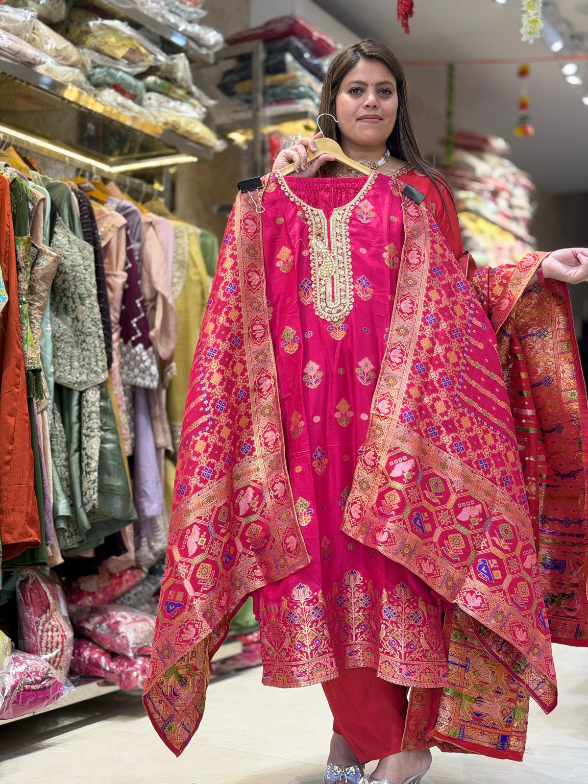 SARGI SPECIAL DESIGNER WEAR OUTFIT