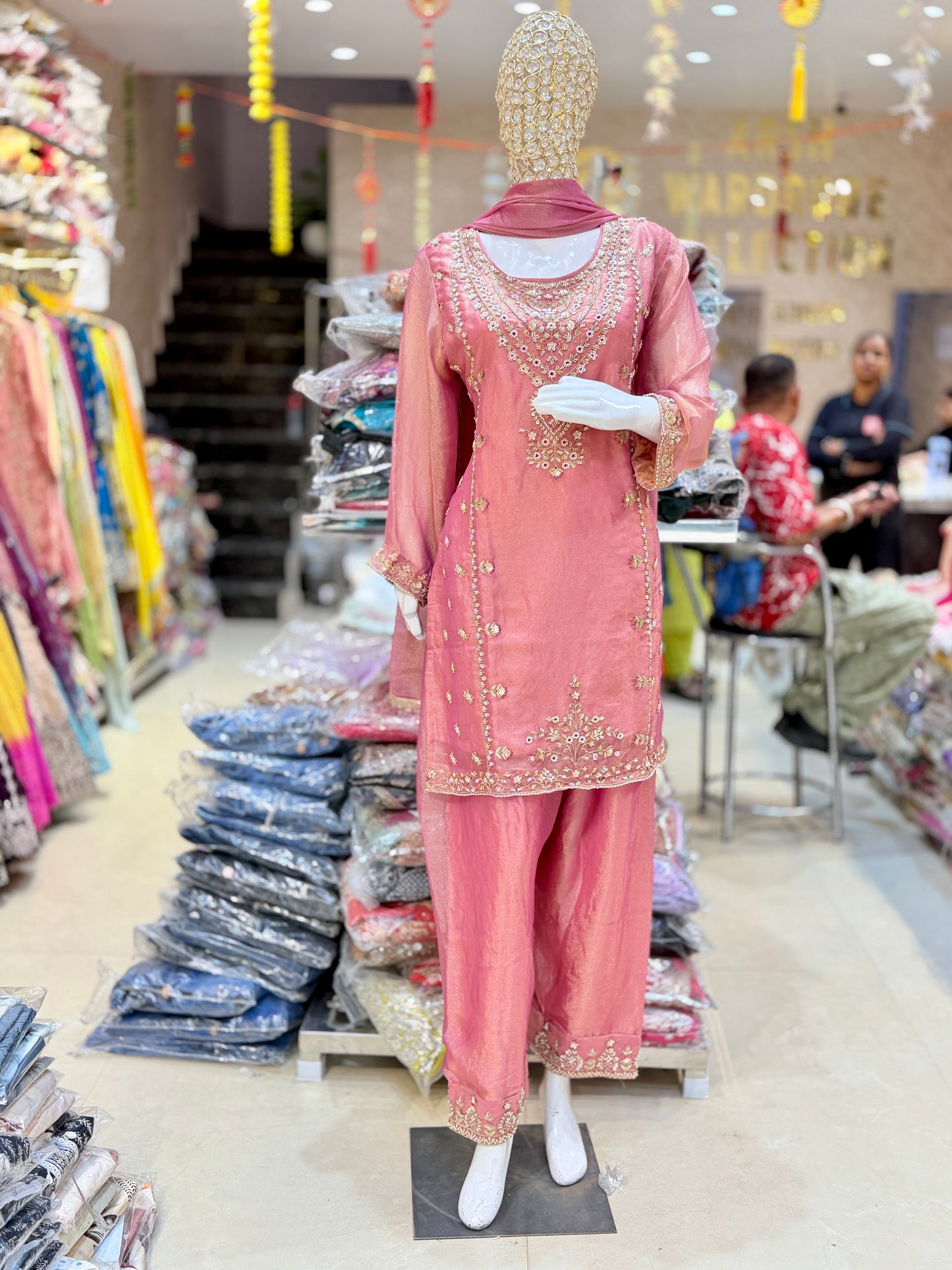 PEACH FUL SIPPI AND TIILA WORK FARSHI SALWAR