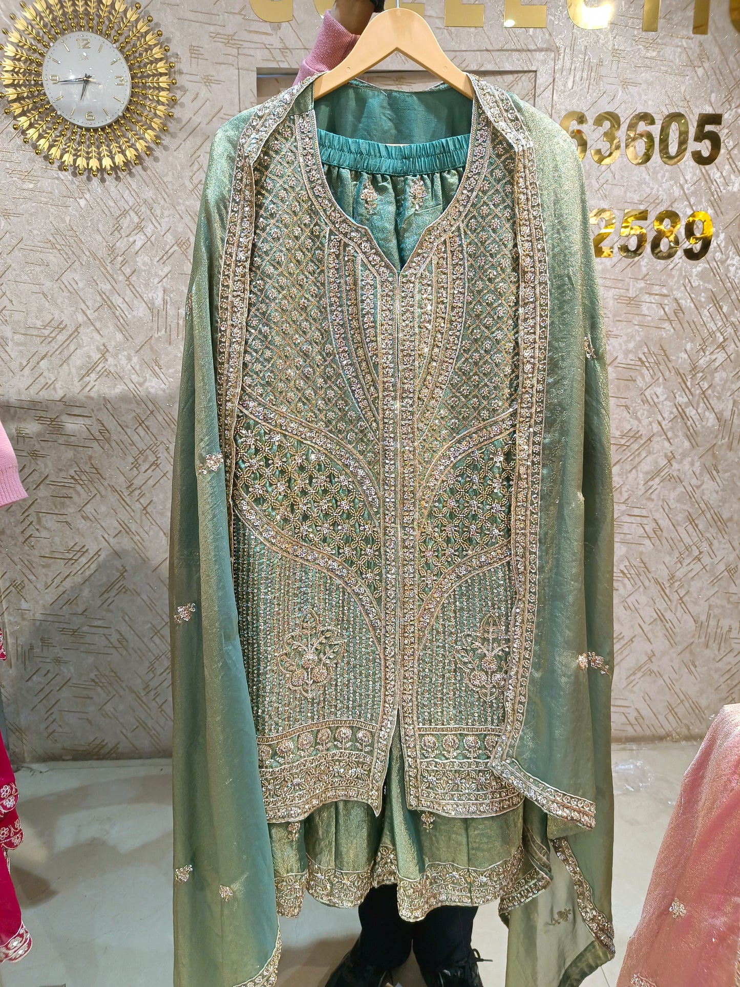 PREMIUM PARTY WEAR FULL SIPPI AND TILLA WORK PLAZO SUIT