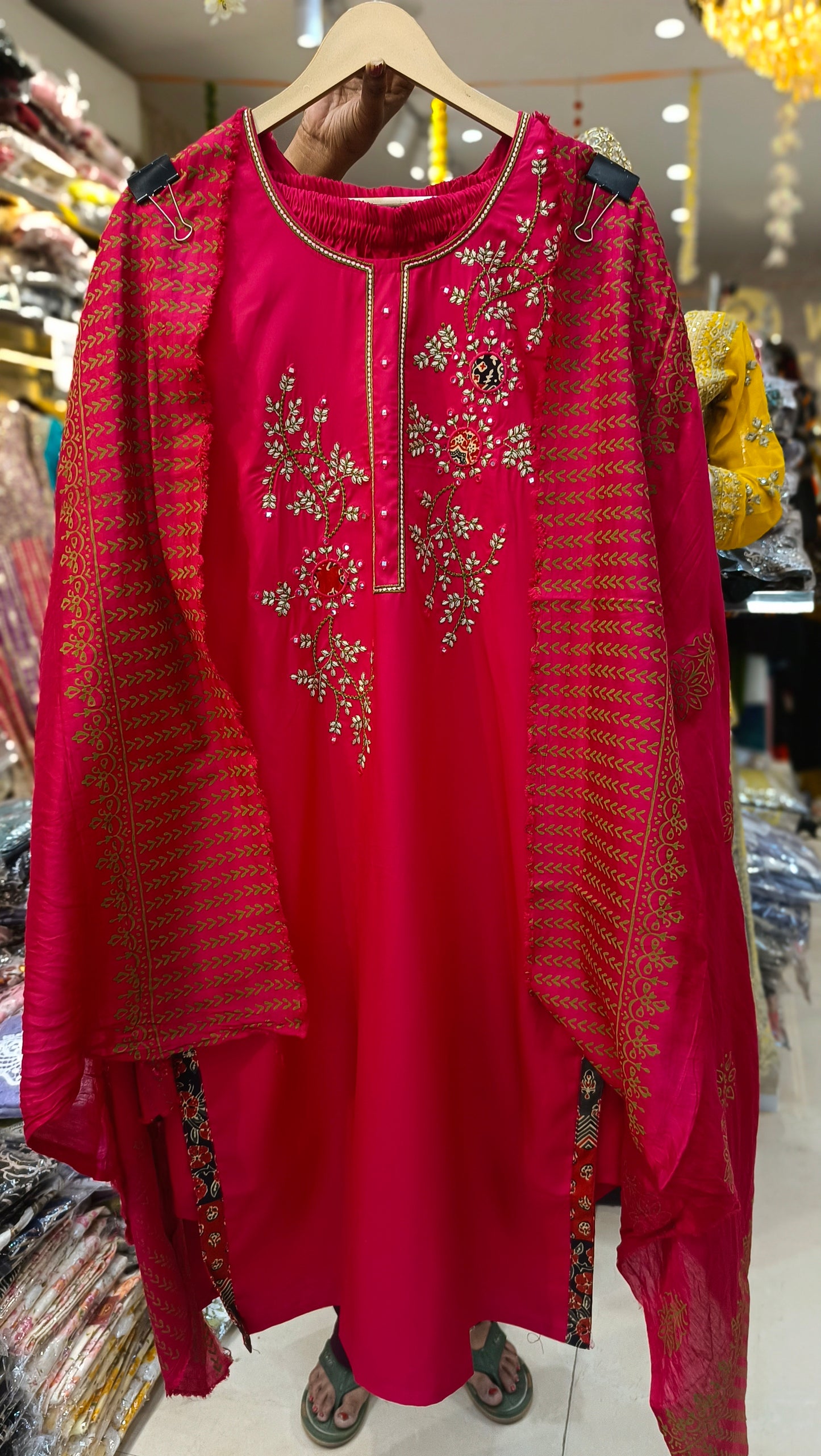 PURE DABBU COTON THREAD AND LASE WORK SUITS