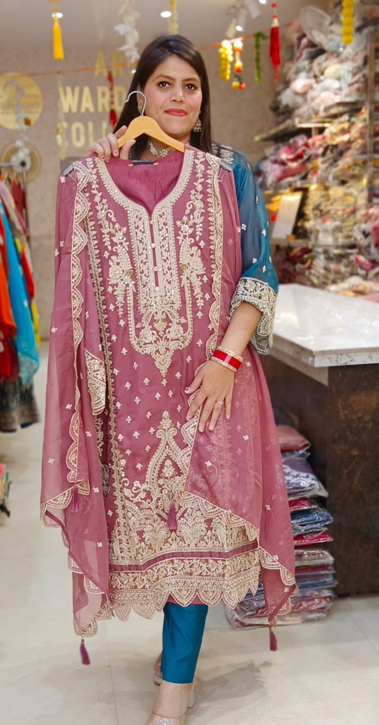 PARTY WEAR PAKISTANI DESIGNER SUIT(DESIGN NO 1)