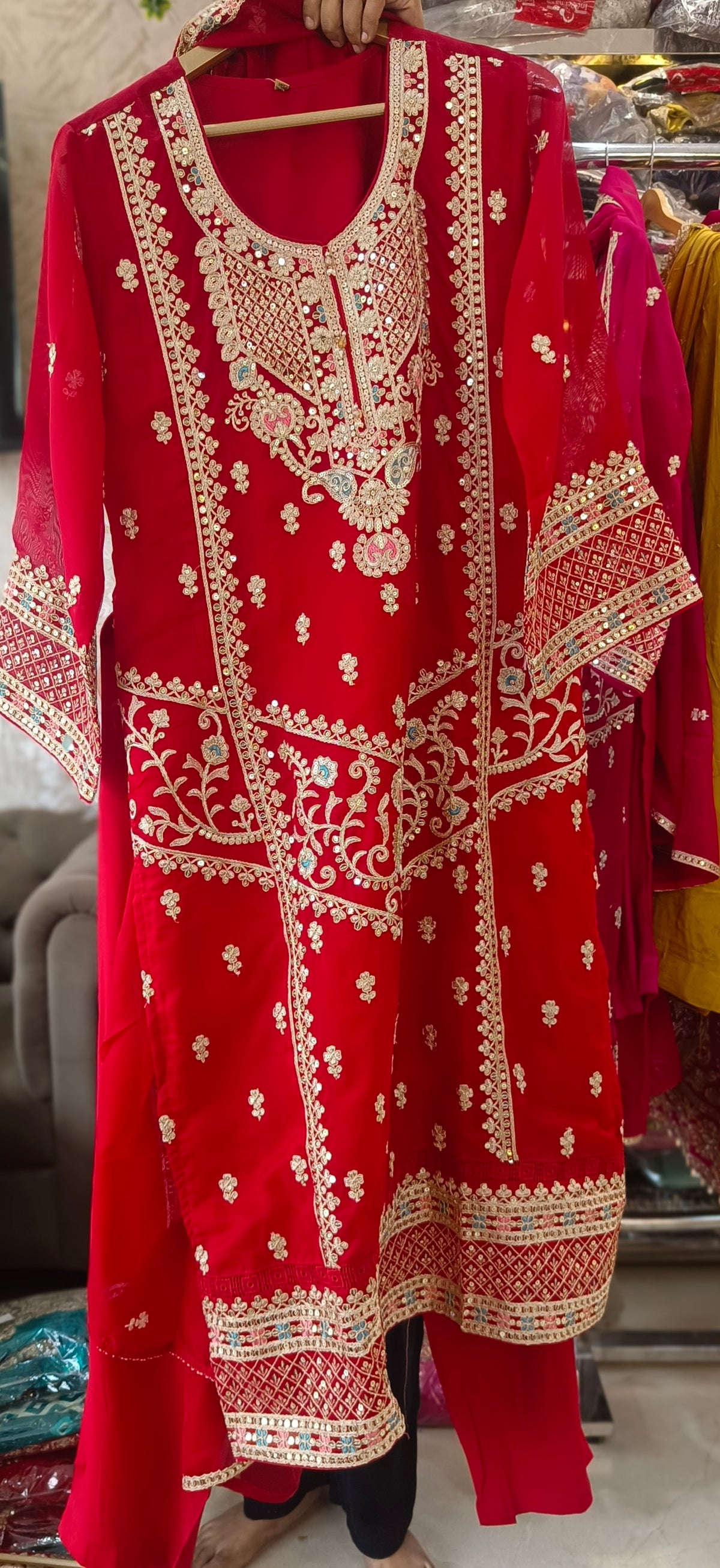 KARWACHAUTH SPECIAL FULL HANDWORK SUIT