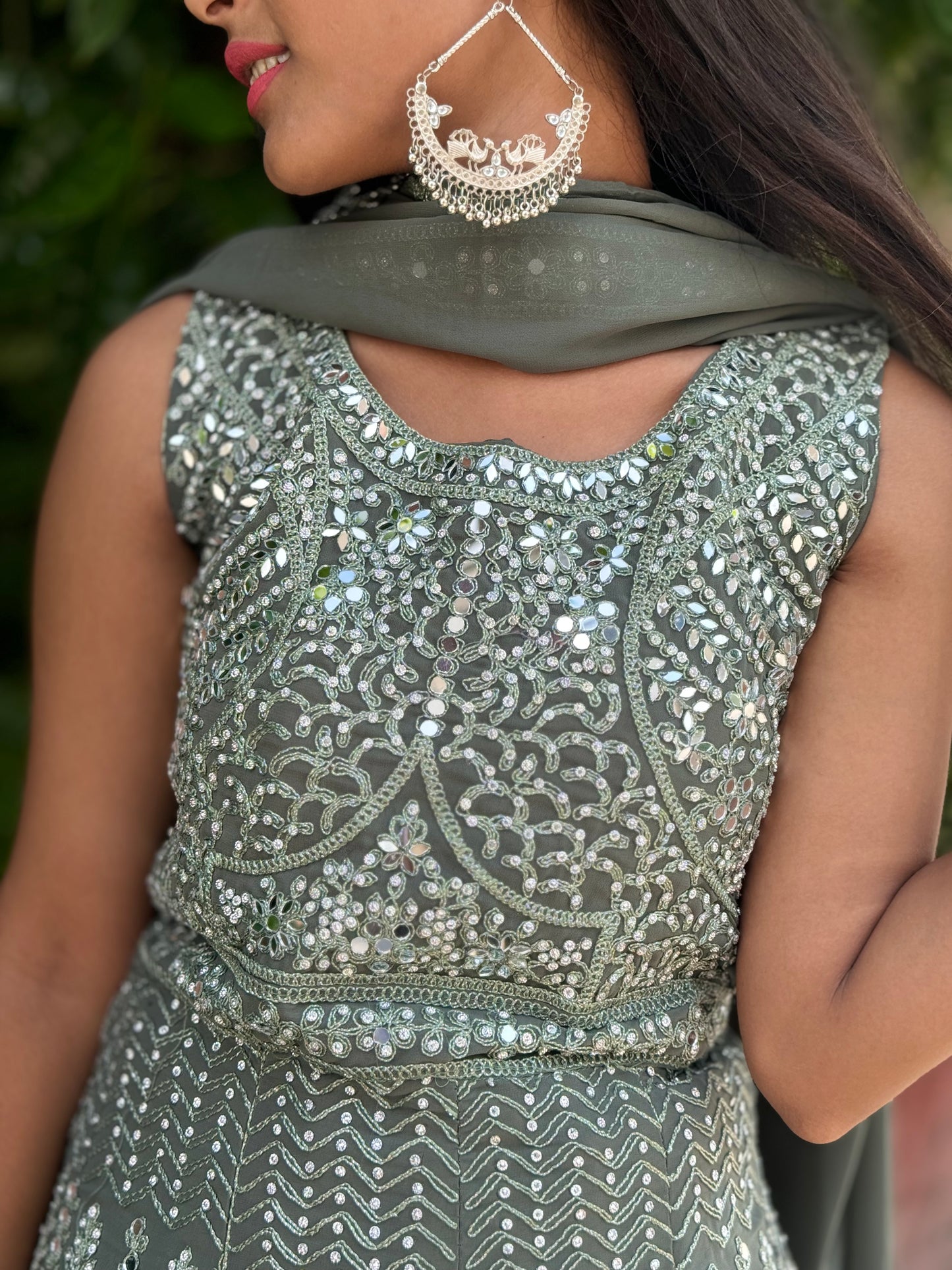 MEHNDI SPECIAL PAMPLUM LEHNGA