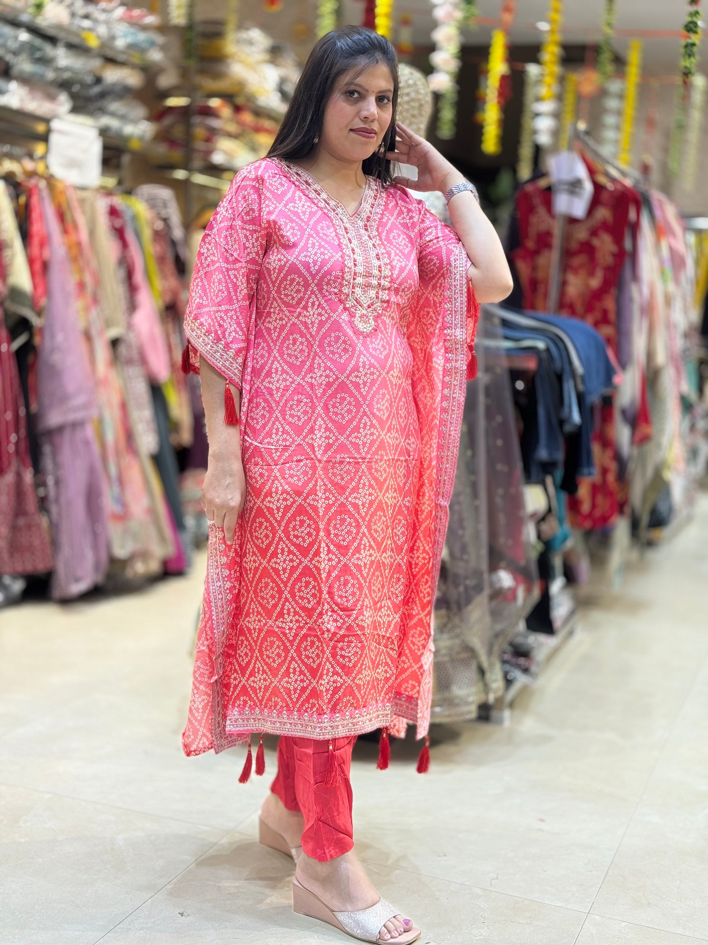 Dual-Toned Luxury Kaftan in Pure Crepe BY INDIPEHNAWA