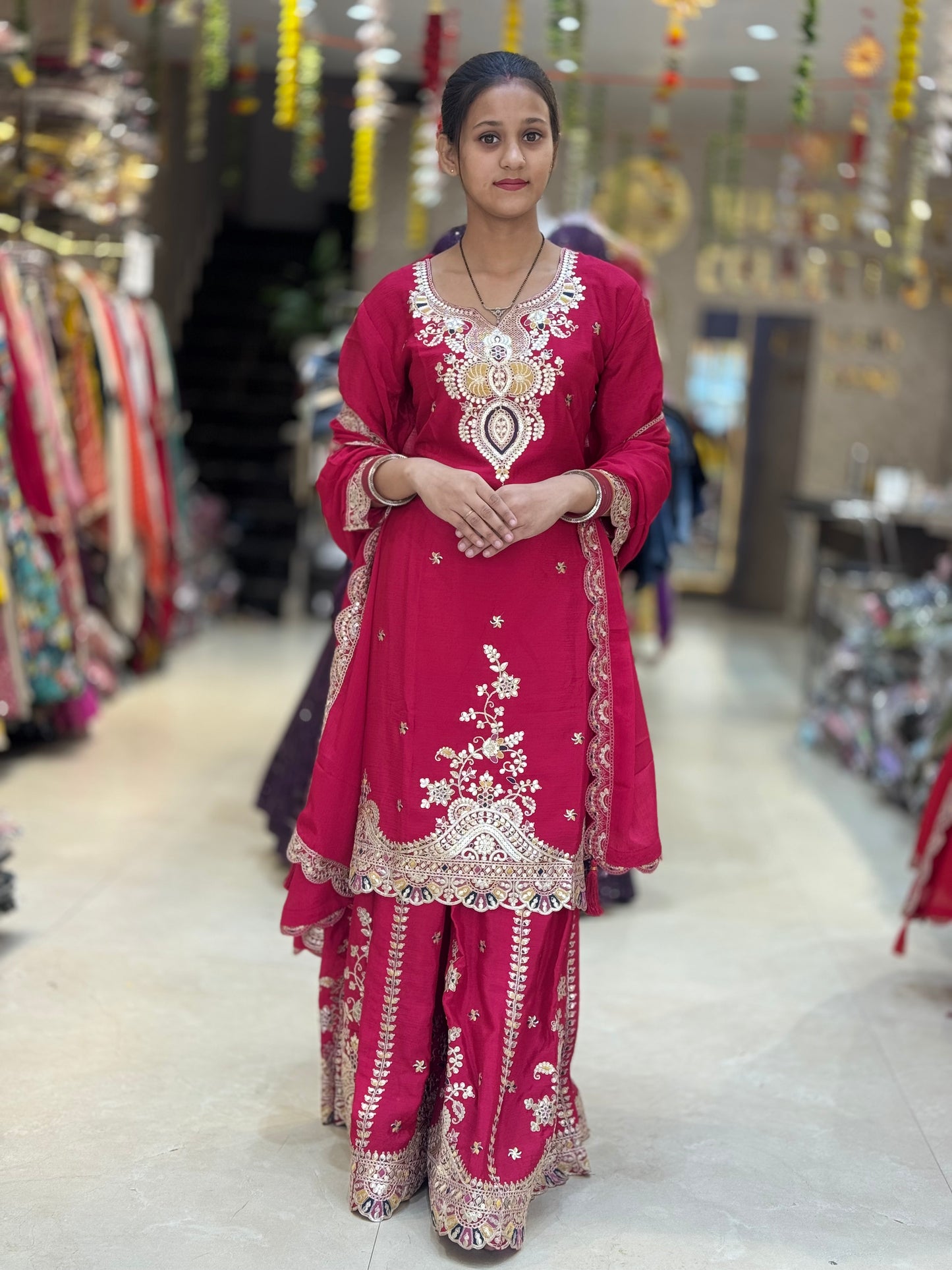PARTY WEAR HEAVY CHINON JAFFA SUIT WITH THREAD AND TILLA WORK