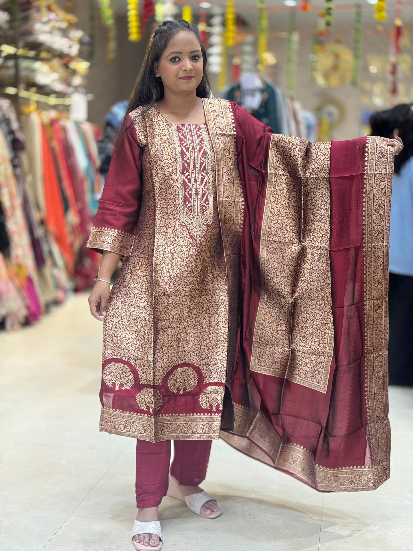 EXCLUSIVE KANCHIVARUM BY INDIPEHNAWA