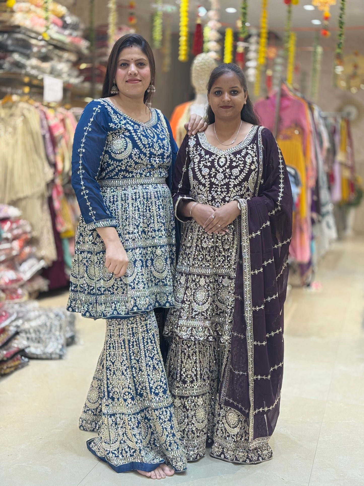 WEDING WERA FUL MIRROR AND ZARI WORK  WITH HEAVY SHRARA SUIT