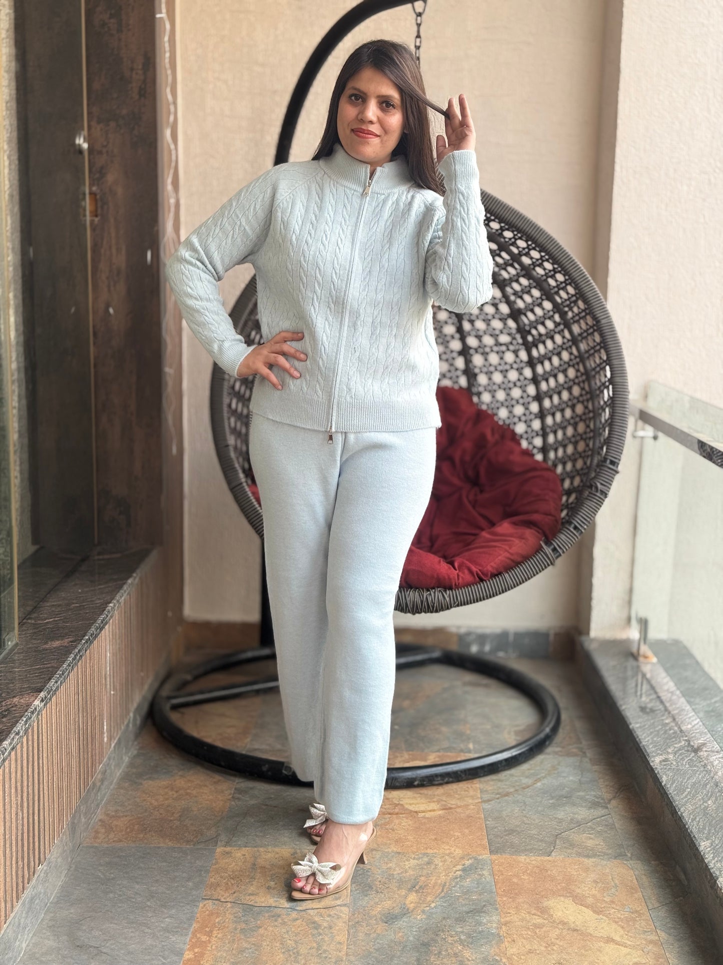 PREMIUM WOLLEN KOREAN BEAUTIFUL CORDSET