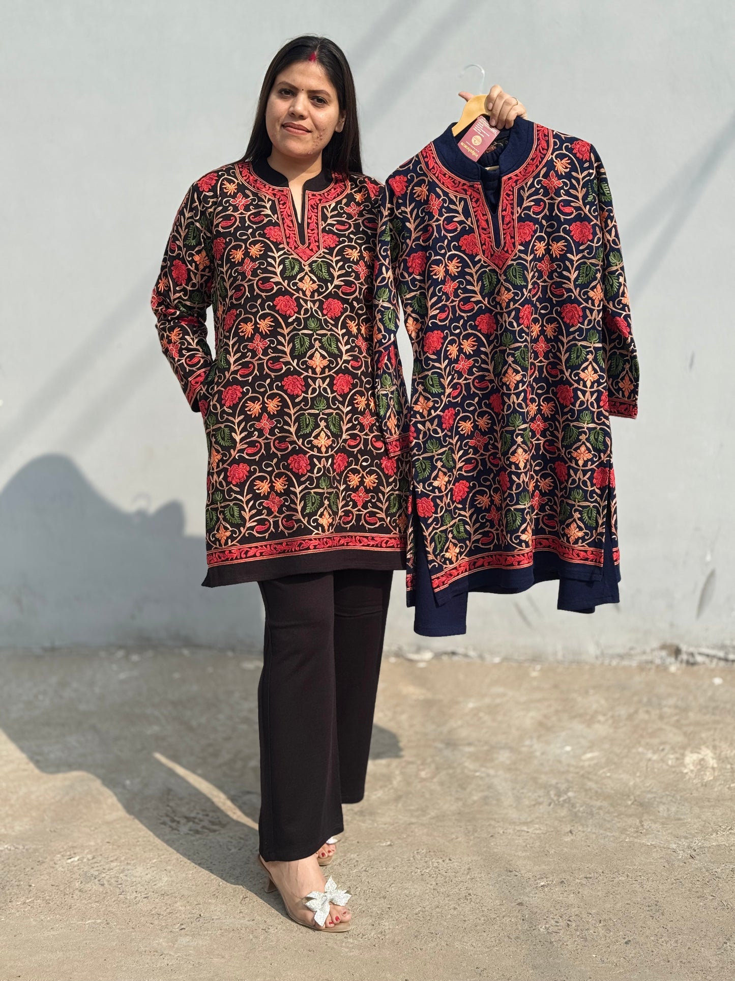 BEAUTIFUL MULTI THREAD WORK CORDSET