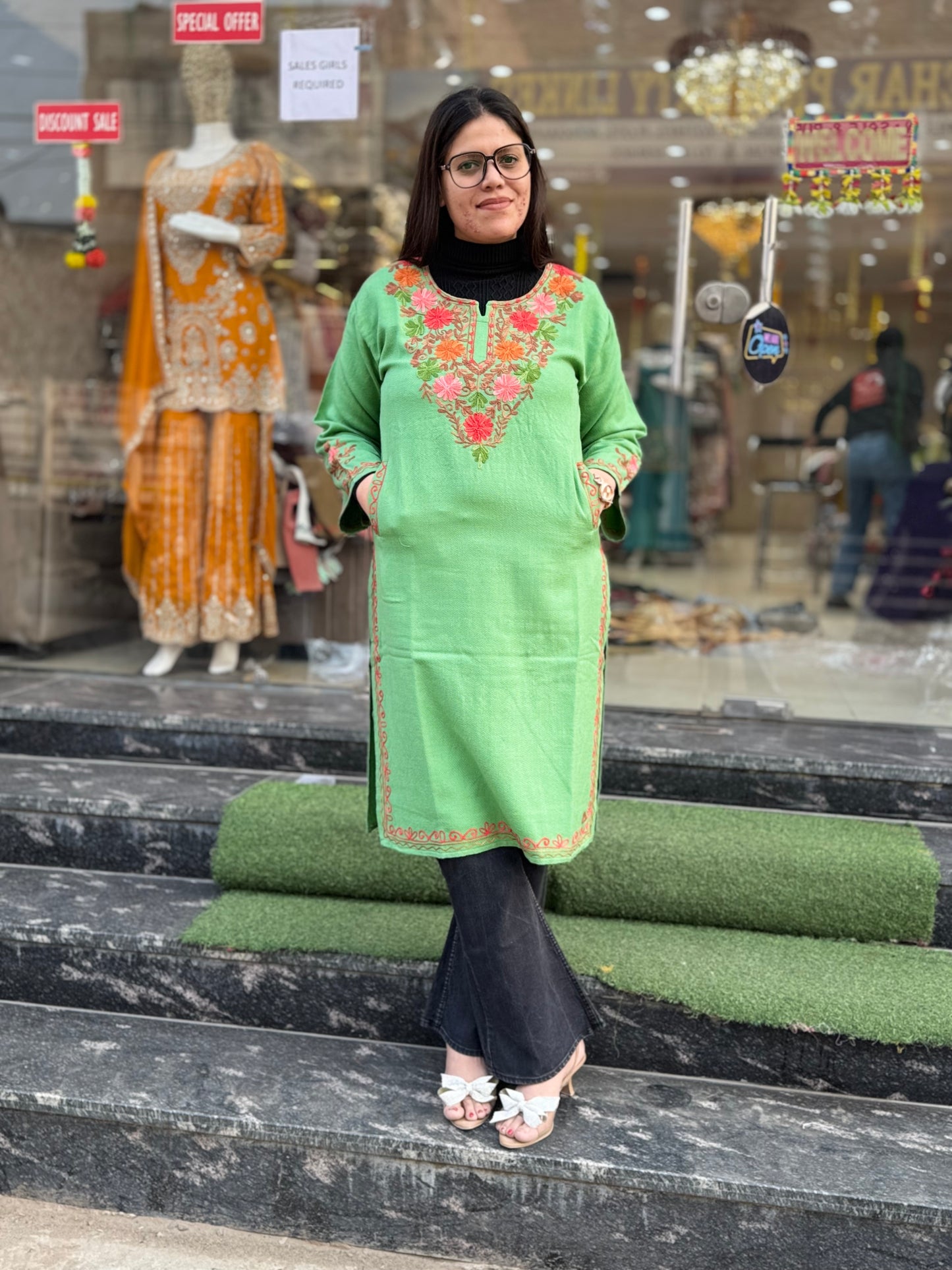 LONG LENGTH PHERAN KURTI