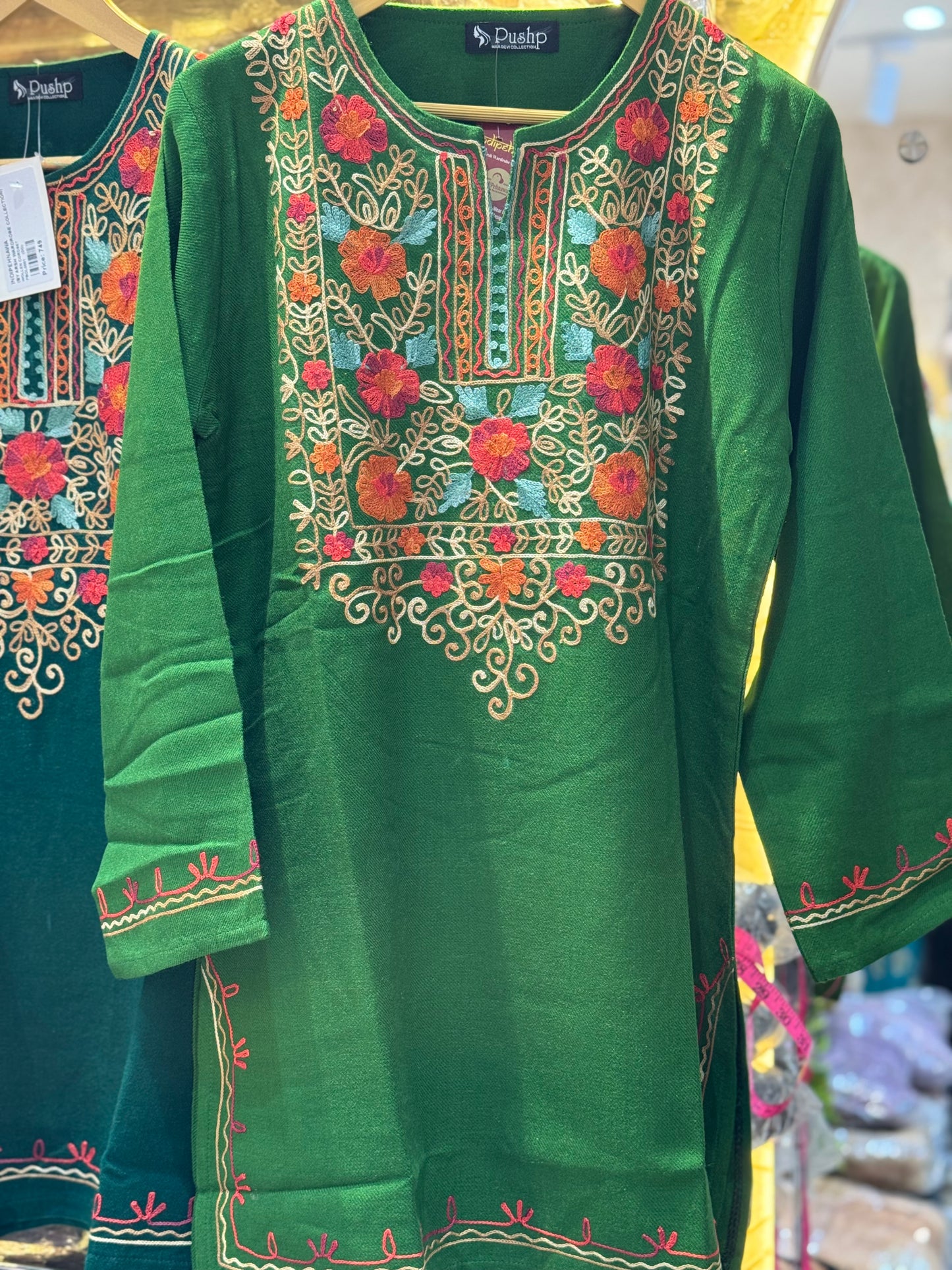 KASHMIRI PEHRAN WOOL KURTI