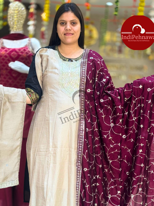 IVORY SIPPY WORK ANARKALI IN CHINON ( P9L0005)