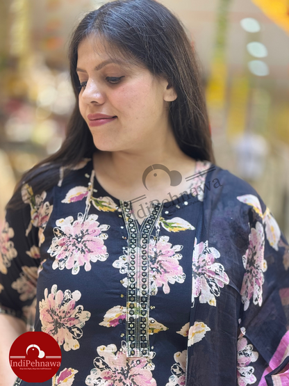 FLORAL PRINTED BLACK SUIT WITH INDIPEHNAWA