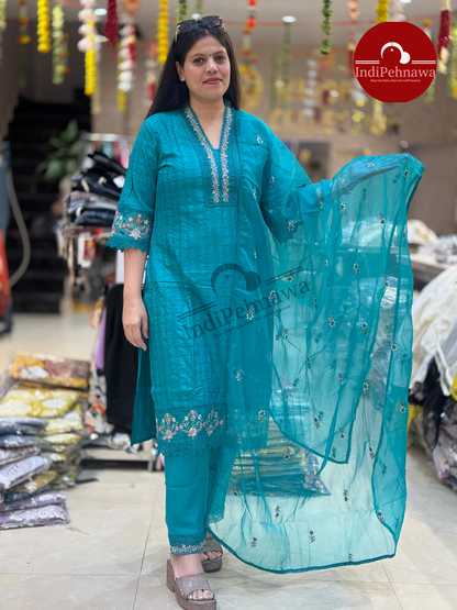 Premium Shifli Chicken Haqooba with Organza Dupatta and Thread Work Straight Suit