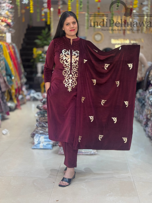 Luxury Velvet Suit with Shawl for Elegant Occasions