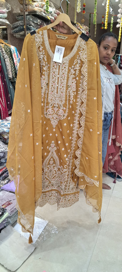 Glamour Glow Party Wear Suit – Indipehnawa Exclusive