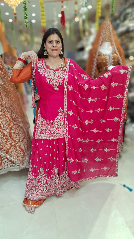 EMBROIDED NECK AND BORDER WITH HEAVY JAFFA