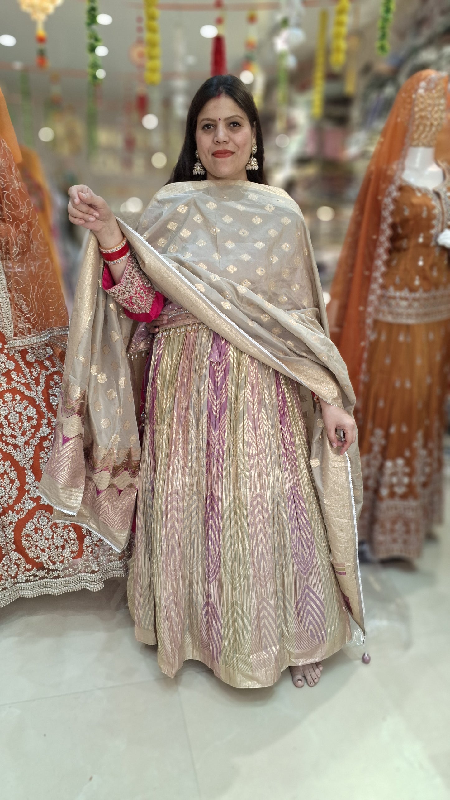 BANRASI PEARL WORK CHOTLI WITH LEHNGA