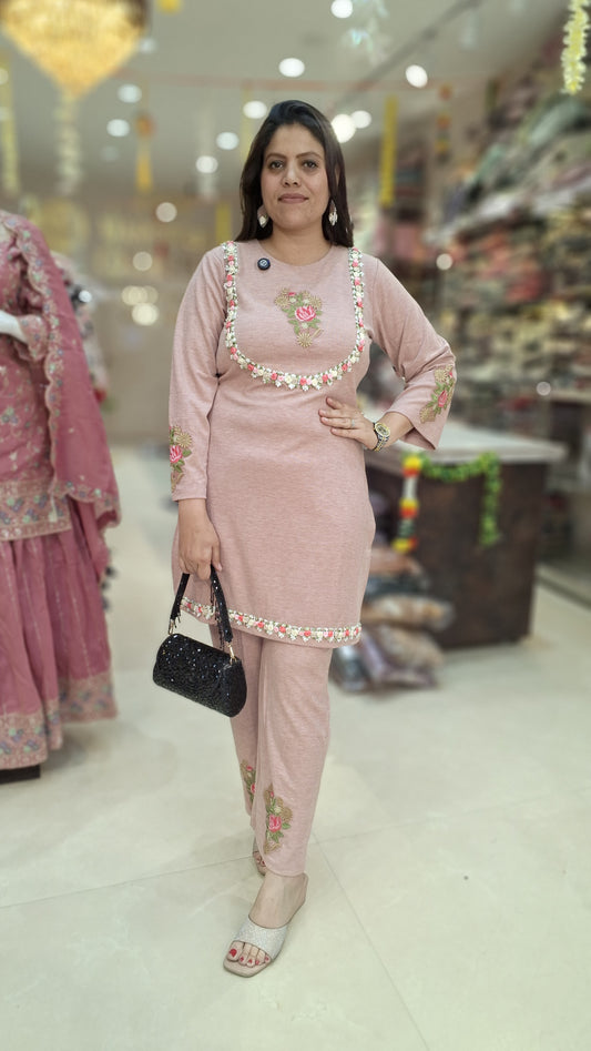 PREMIUM DAFFODIL NECK DESIGN WITH EARING CORDSET