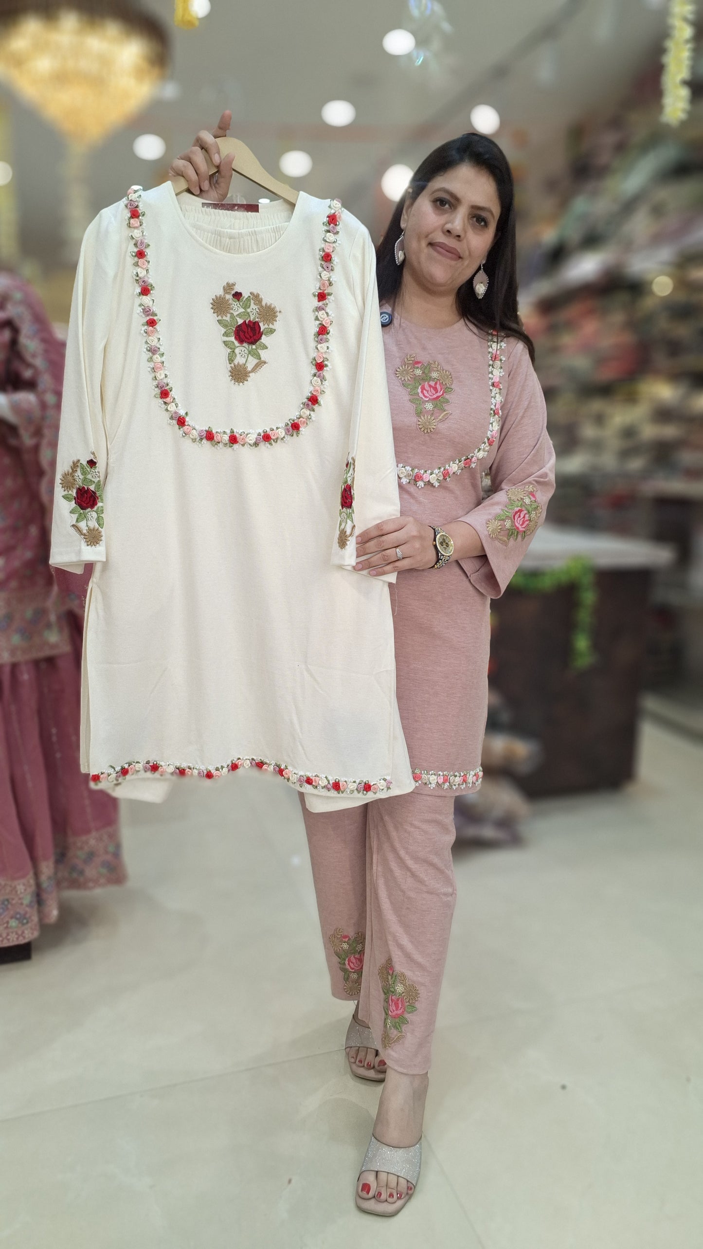 PREMIUM DAFFODIL NECK DESIGN WITH EARING CORDSET