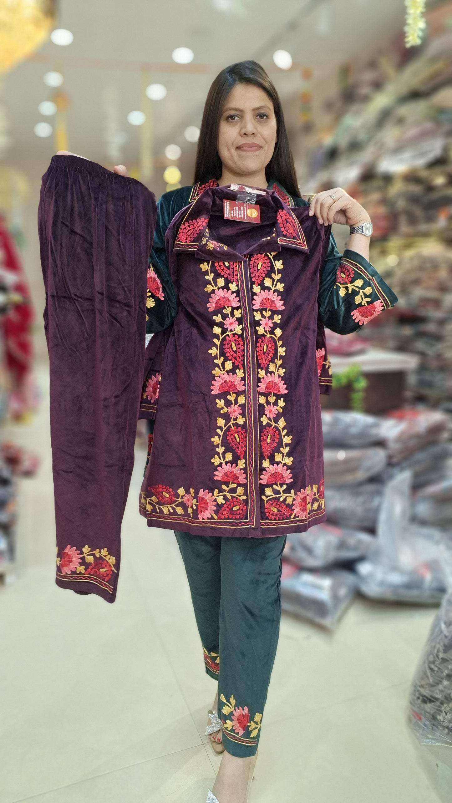 MULTI THREAD PREMIUM VELVET 2 PC CORDSET