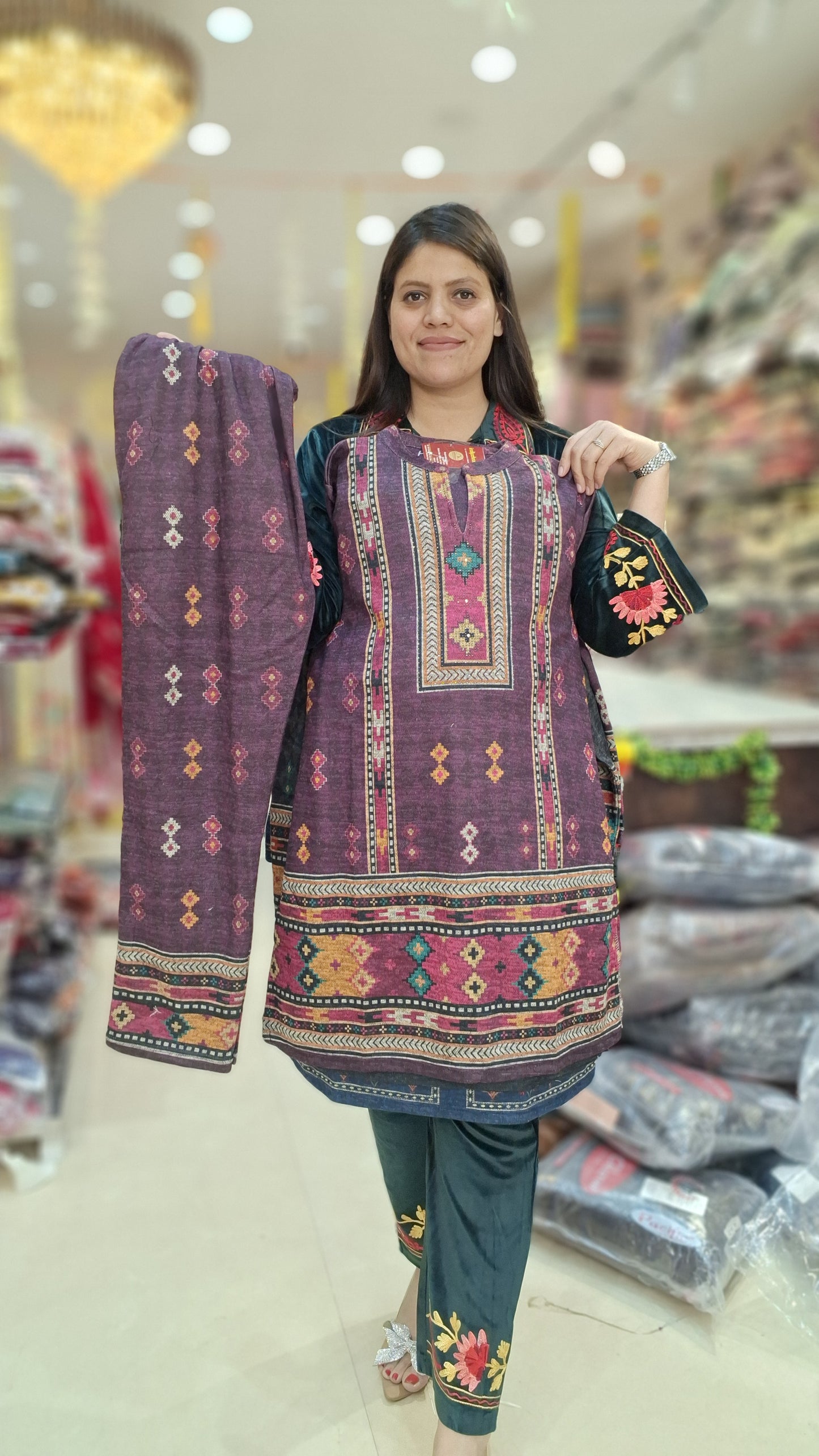 PREMIUM WOOL KULLU 2 PC CORDSET