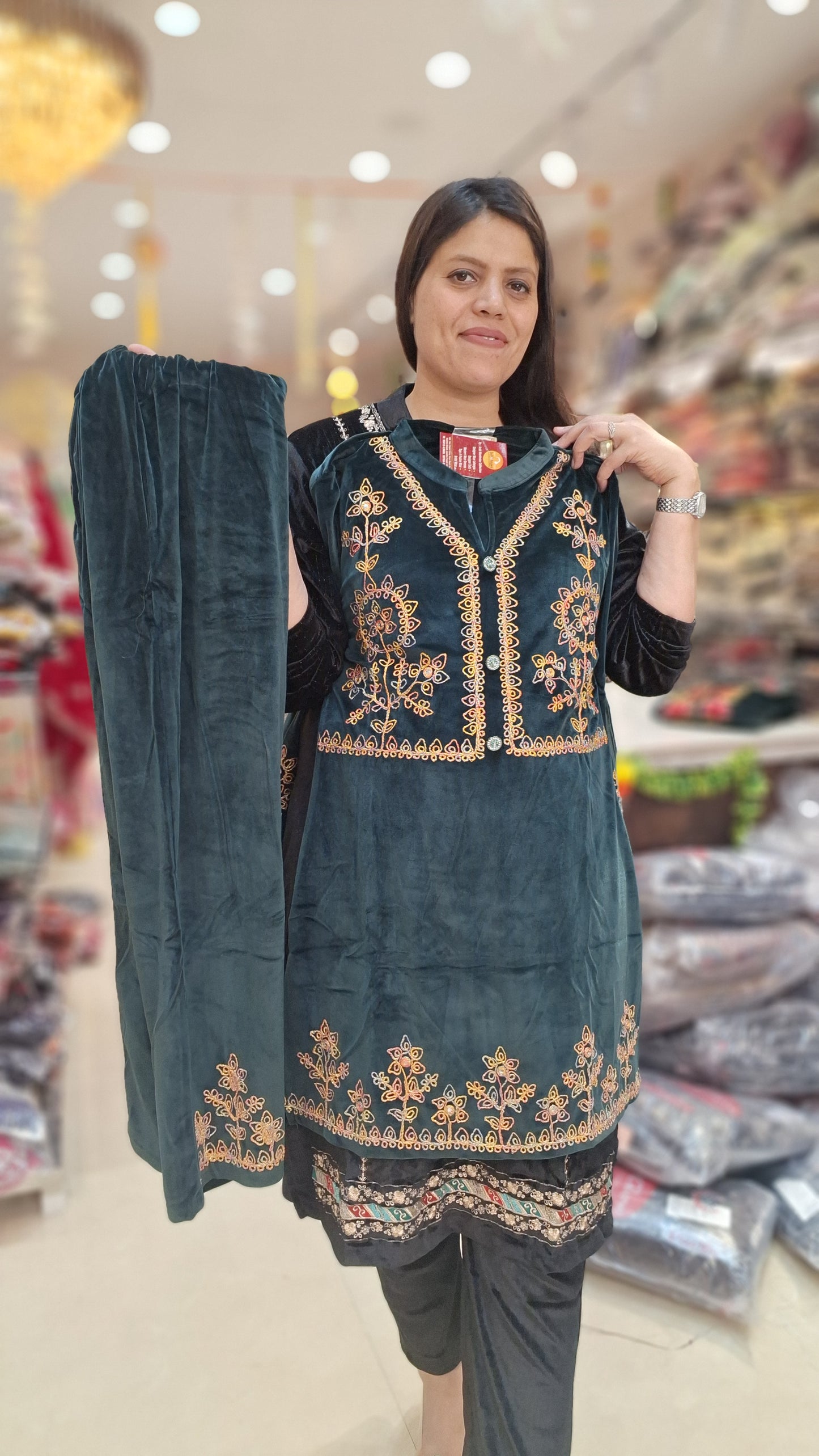 GOLDEN THREAD WORK JAKET DESIGN VELVET CORDSET