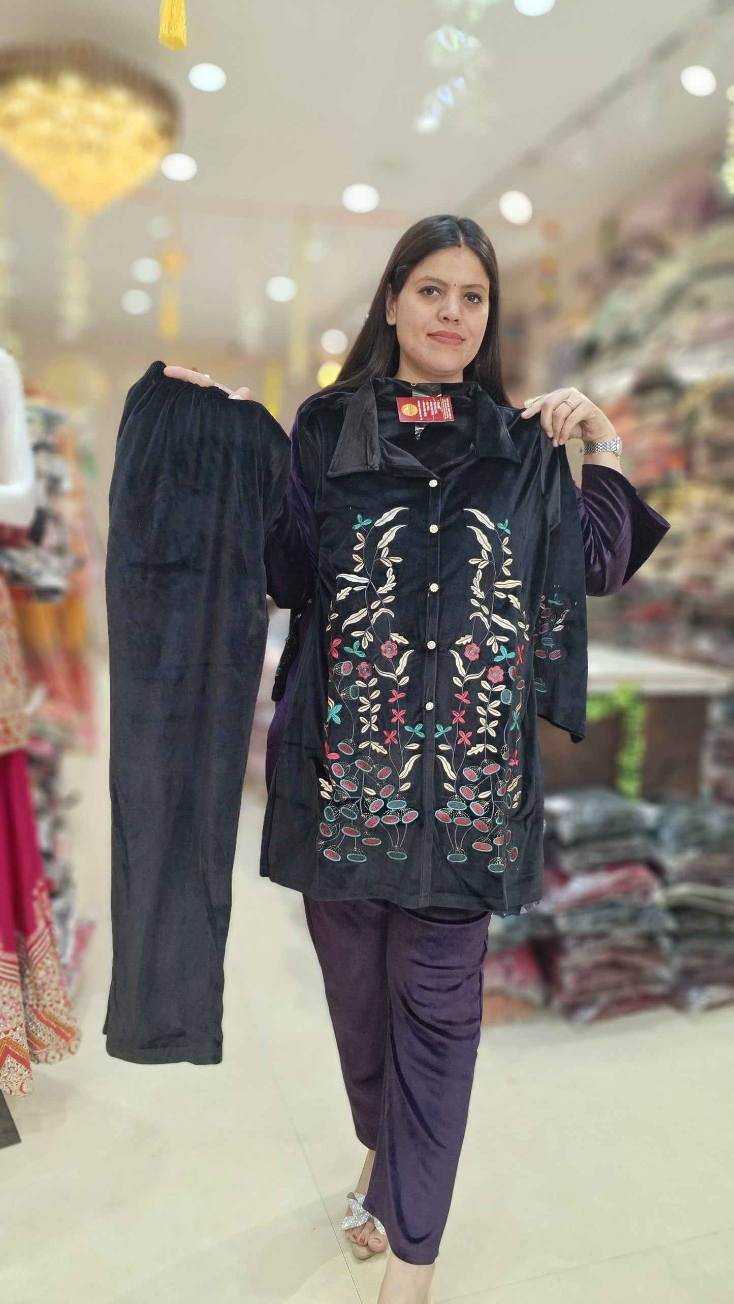 BEAUTIFUL PREMIUM VELVET MULTI THREAD WORK CORDSET