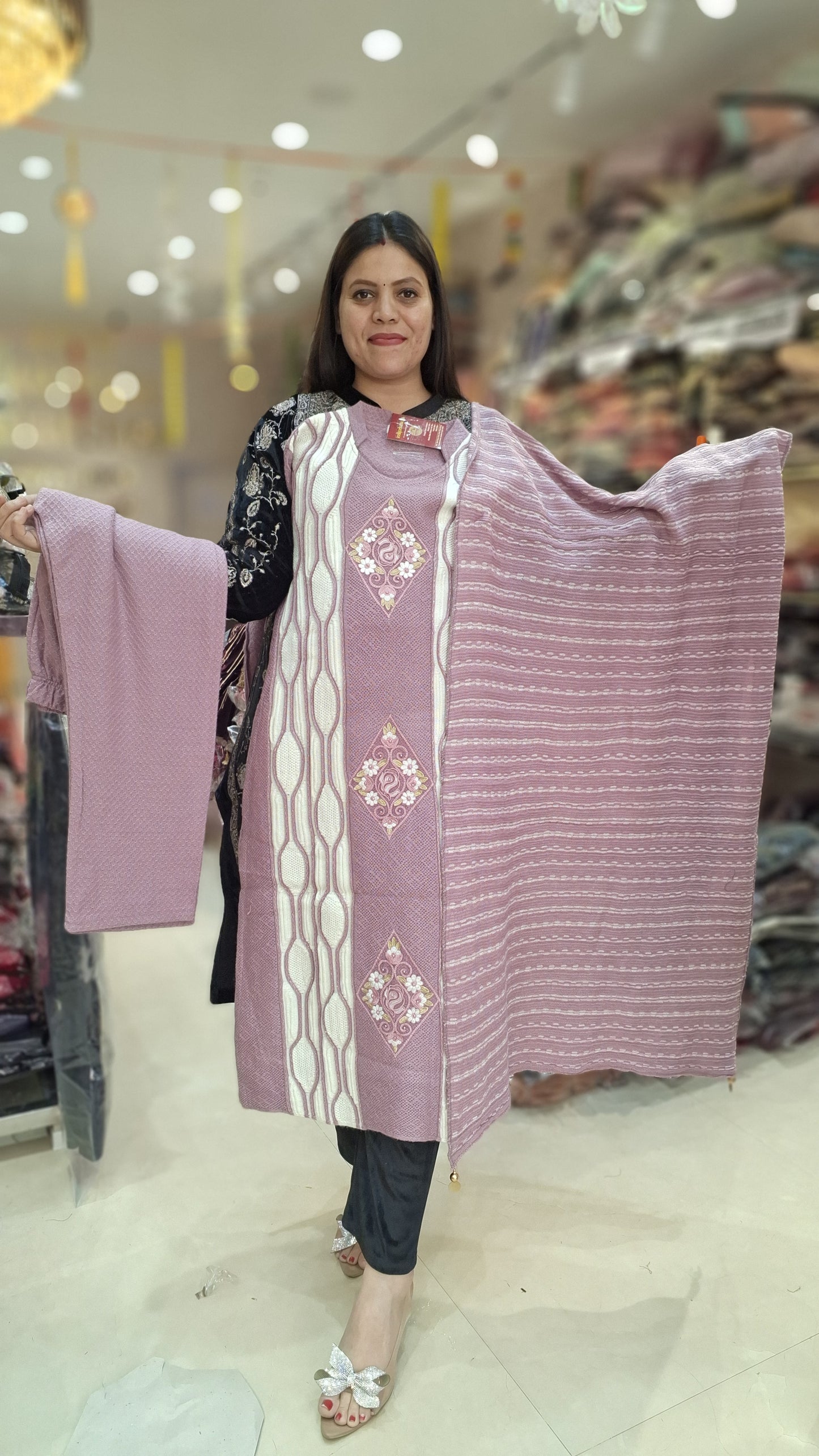 PREMIUM WOOL WAVING 3 PC SUIT WITH DUPPTA