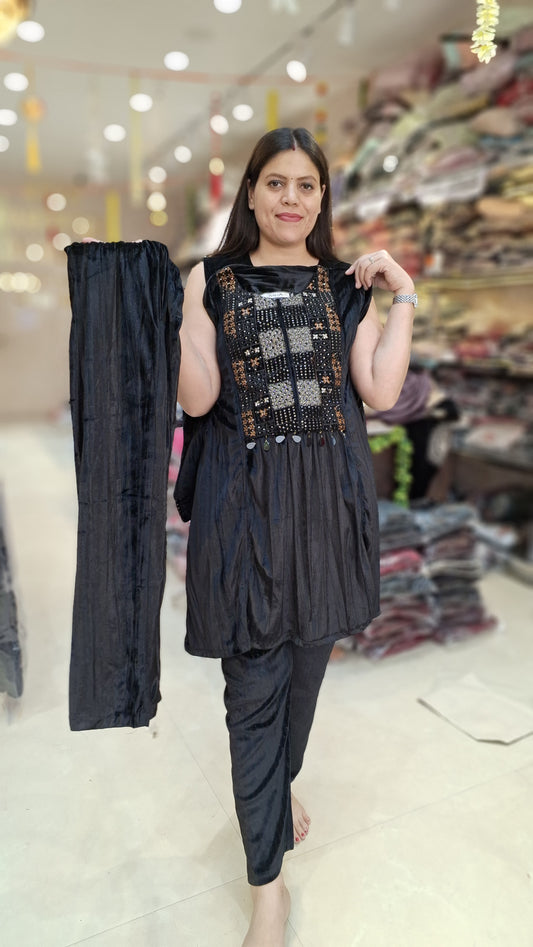 PREMIUM CRUSH VELVET 2 PC CORDSET