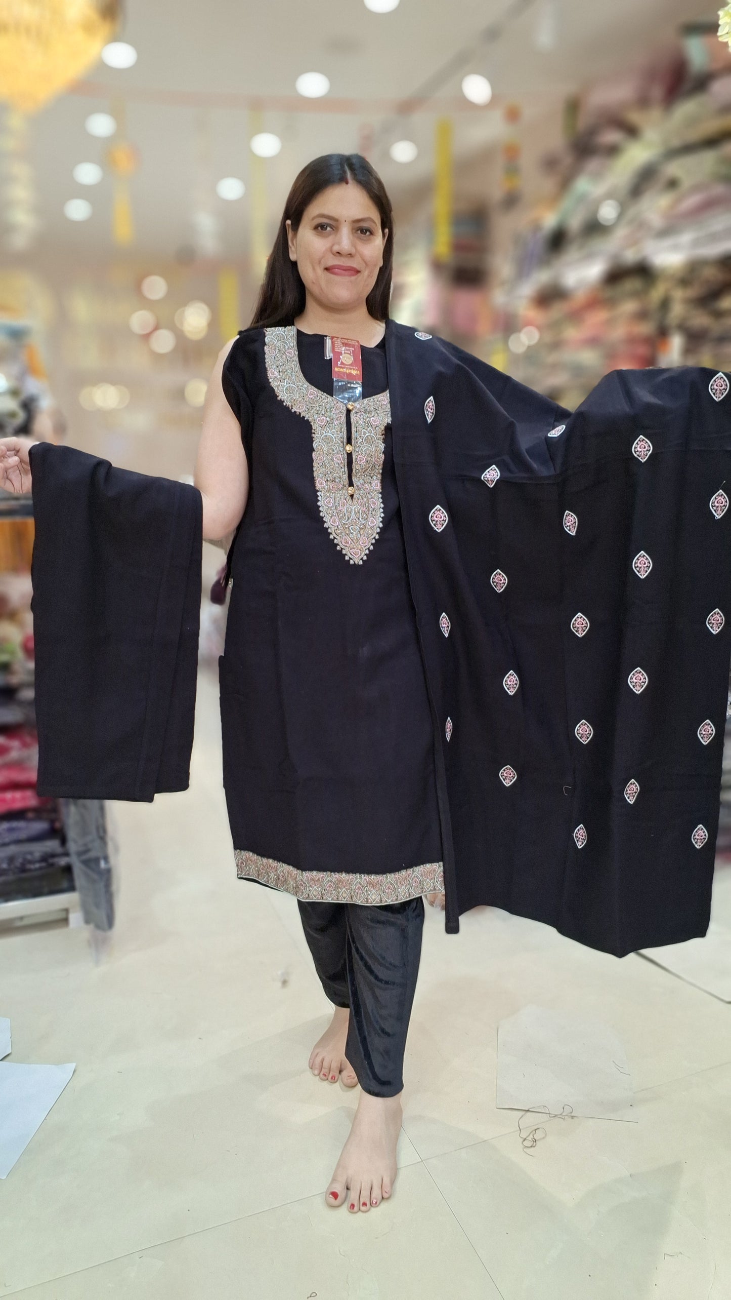 PREMIUM WOOL PHERAN DESIGN KASHMIRI 3PC SUIT