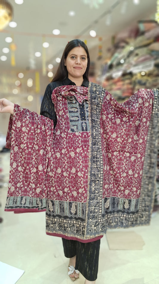 BEAUTIFUL VELVET DESIGNER DUPPTA 3 PC SUIT