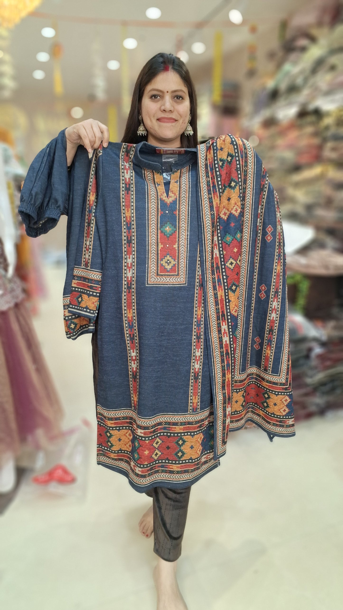 PATTI WORK WOOL WITH BEAUTIFUL SUIT (ARTICAL NO-02)