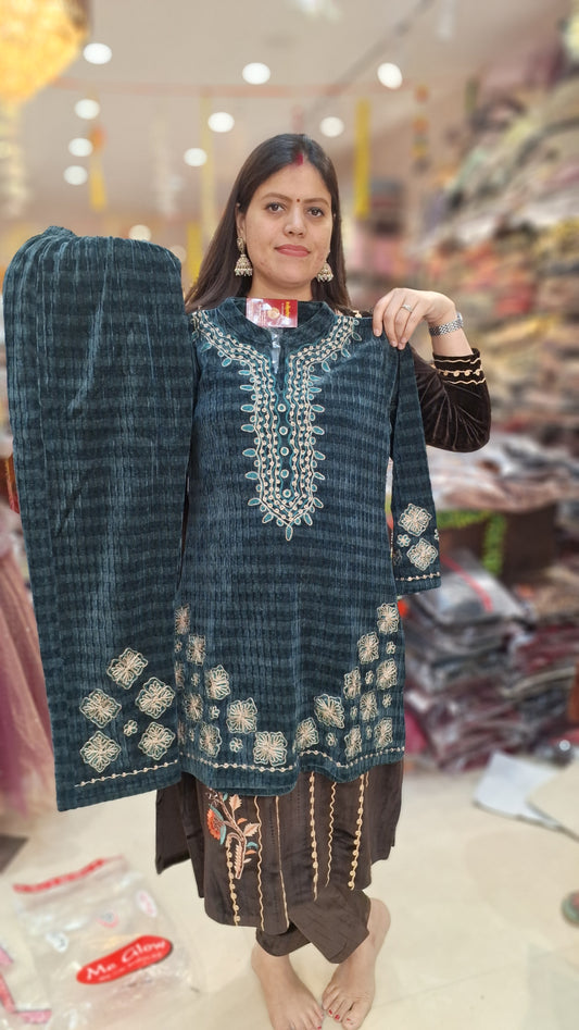 GOLDEN TILA WORK PREMIUM CRUSH VELVET 2PC CORDSET