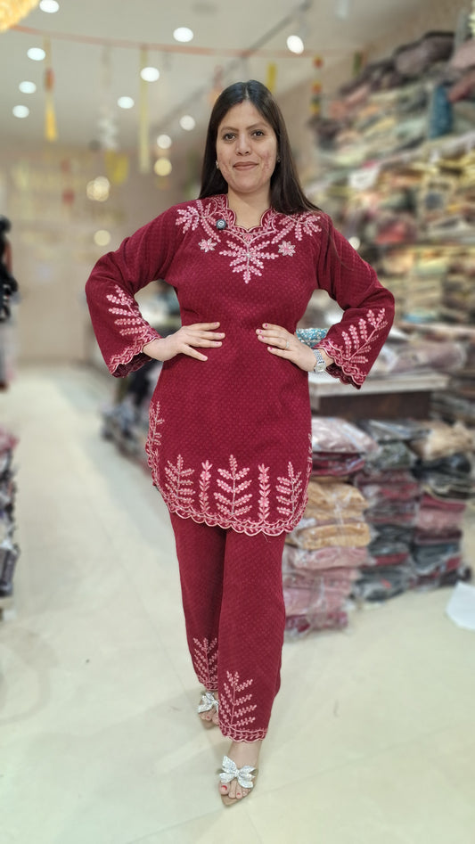 PREMIUM WOOL DESIGN WITH SIPI AND PEARL WORK CORDSET