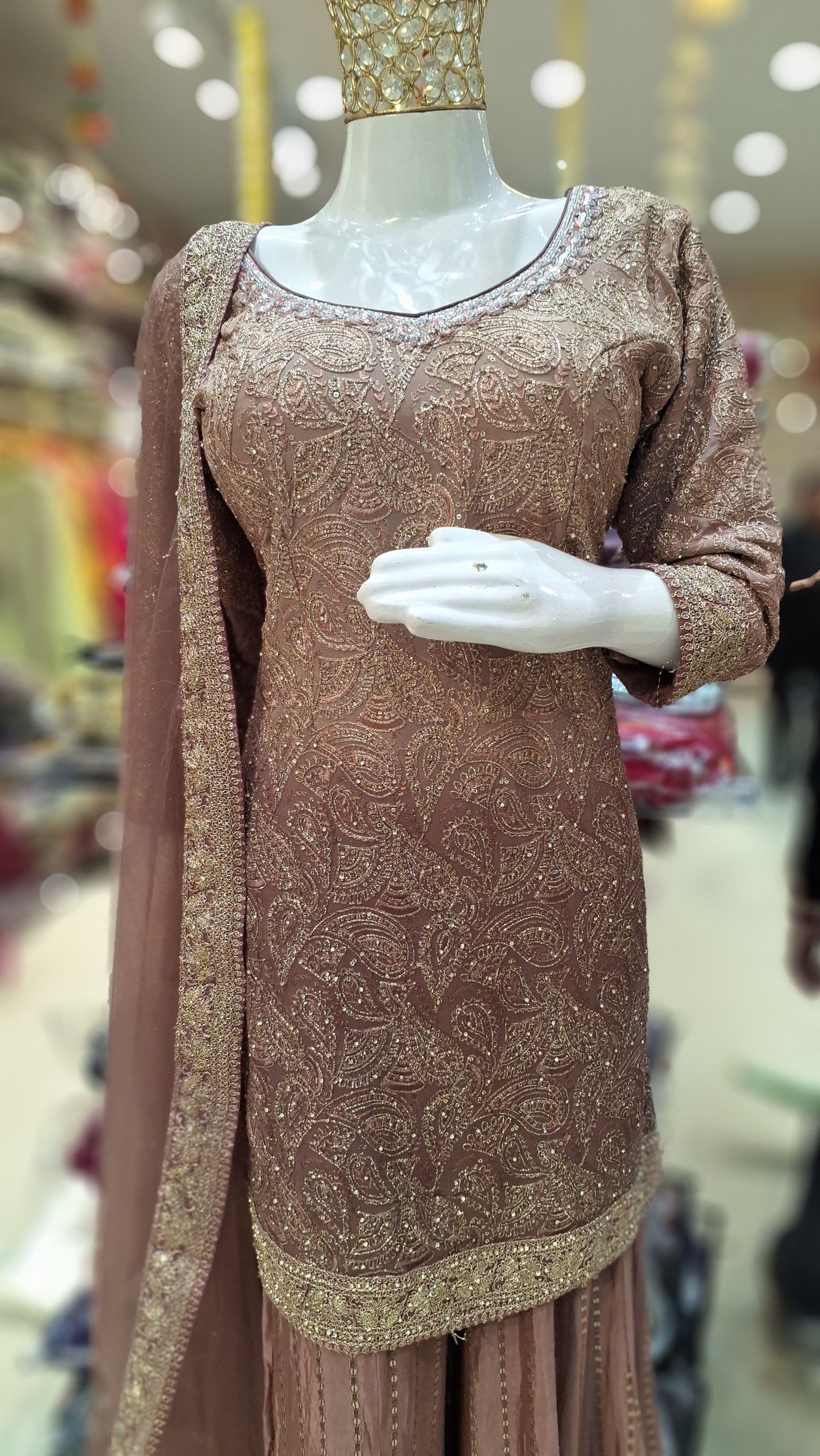 WEDDING WERA FULL SIPPI AND TILLA WORK JAFFA SUIT