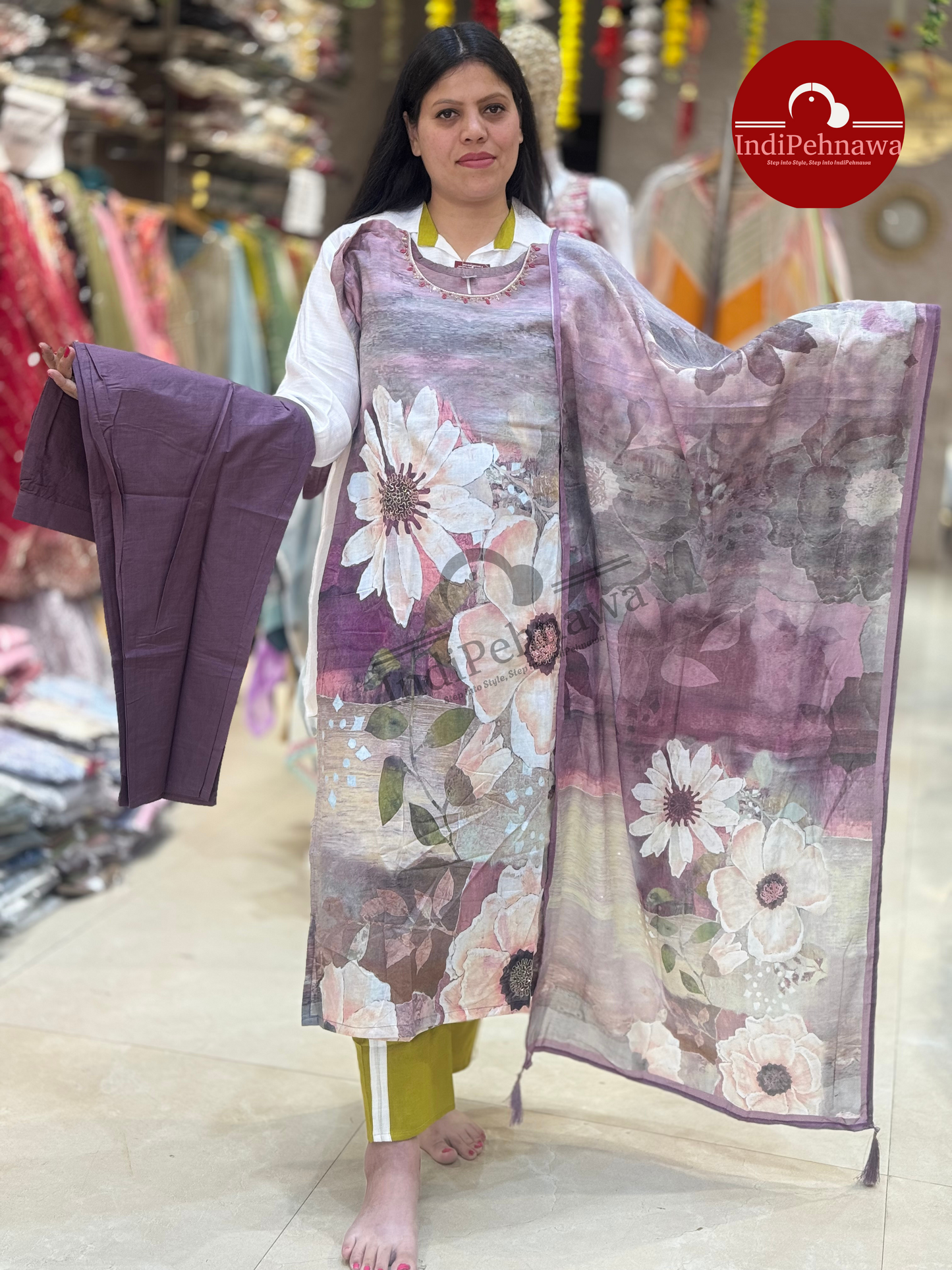 Stylish Women's Suit Set – Soft Fabric & Beautiful Design