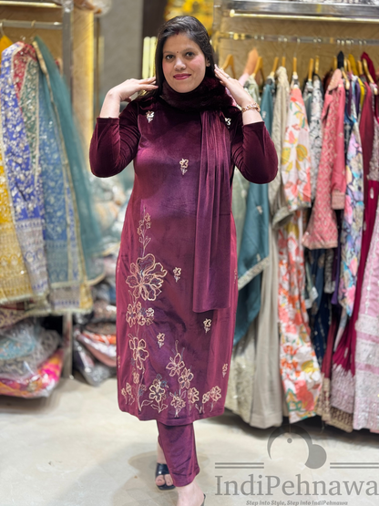 Luxury Velvet Suit with Matching Muffler Shawl – Premium Elegance Redefined