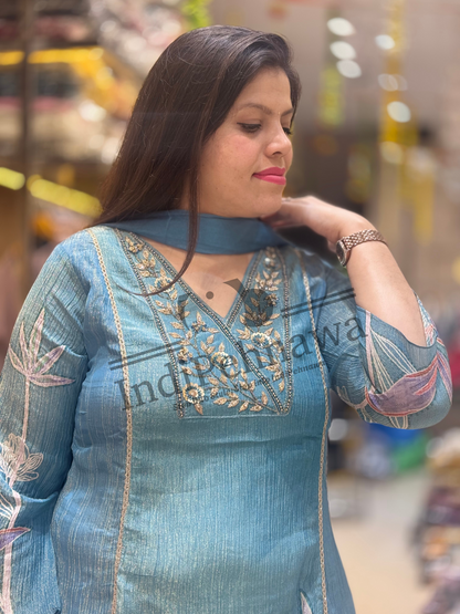 Elegant Crush Suit with Plain Dupatta – Indipehnawa Exclusive IN JALANDHAR