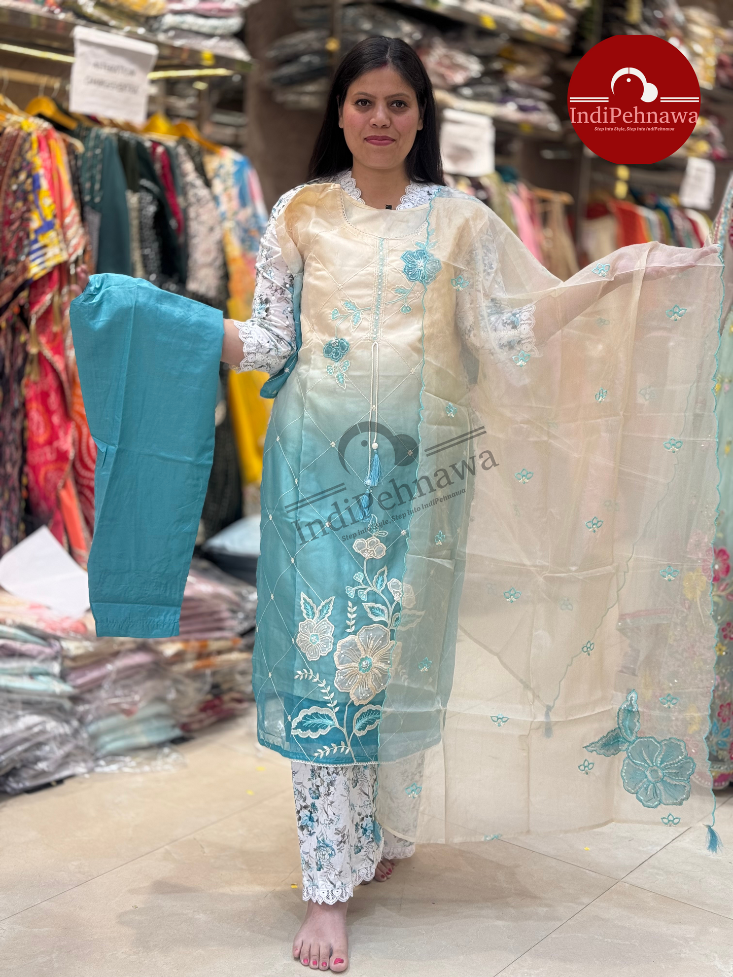 Designer Suits for Women – Stylish & Comfortable