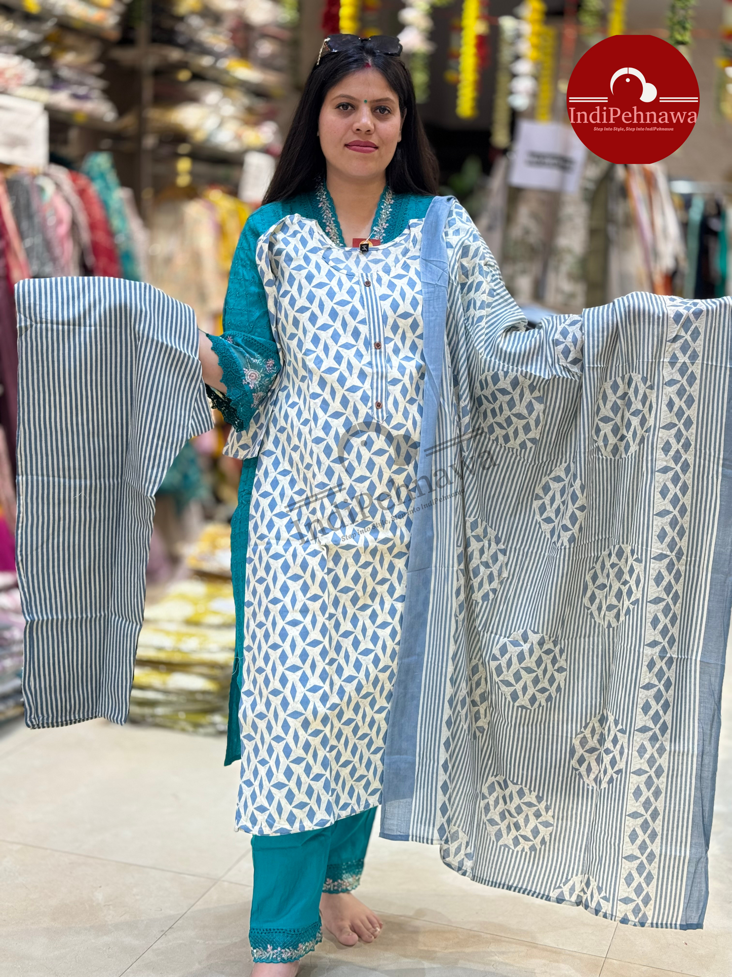 Gulnaaz – Elegant Ethnic Suit for Every Occasion